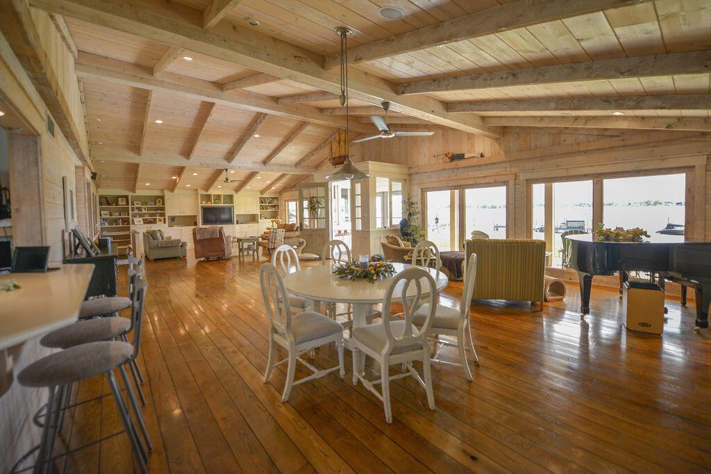 3483 North Bank Rd./seller's Dr. Ne Property Photo 1