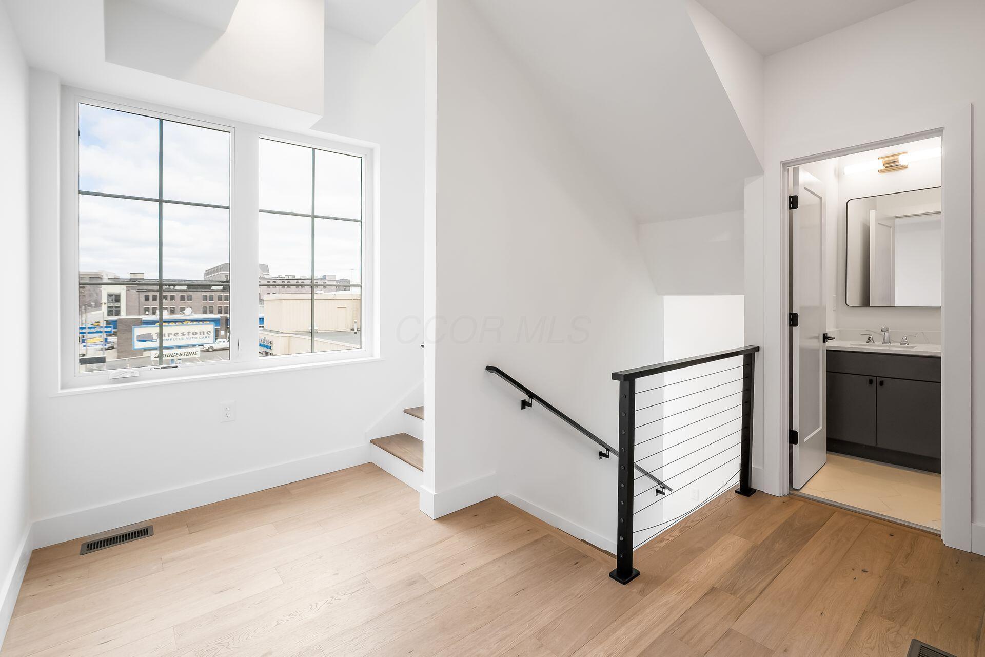106 E Lafayette Street Property Photo 11