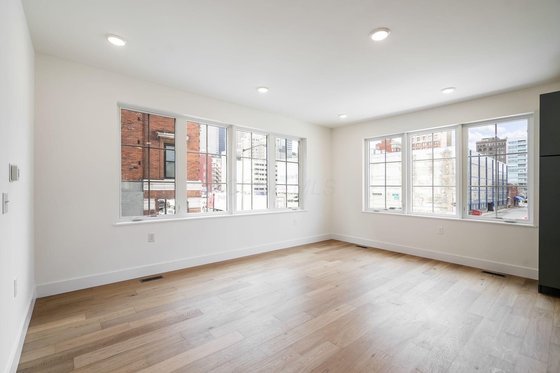 106 E Lafayette Street Property Photo 17