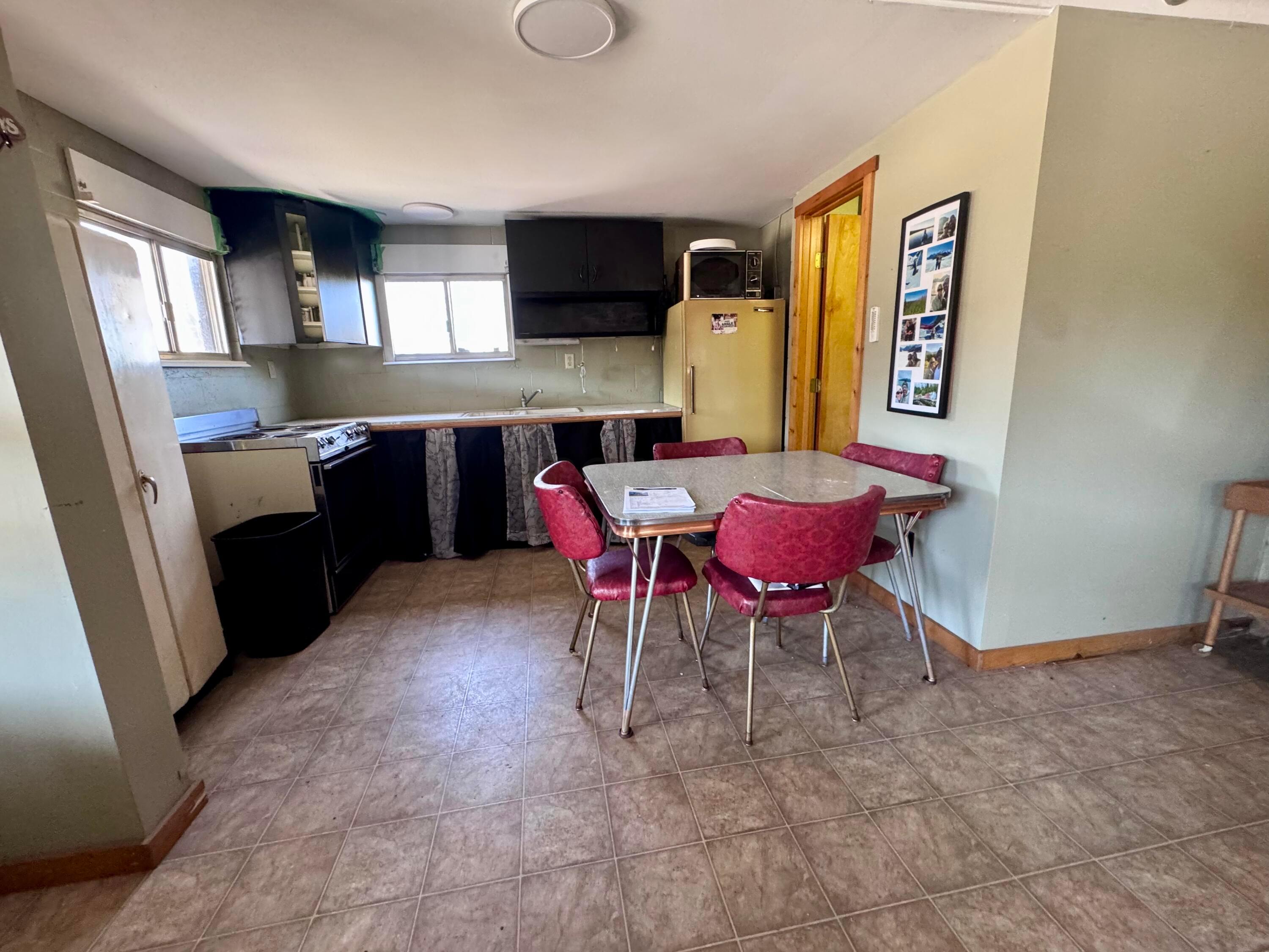 2308 E State Route 266 Property Photo 5