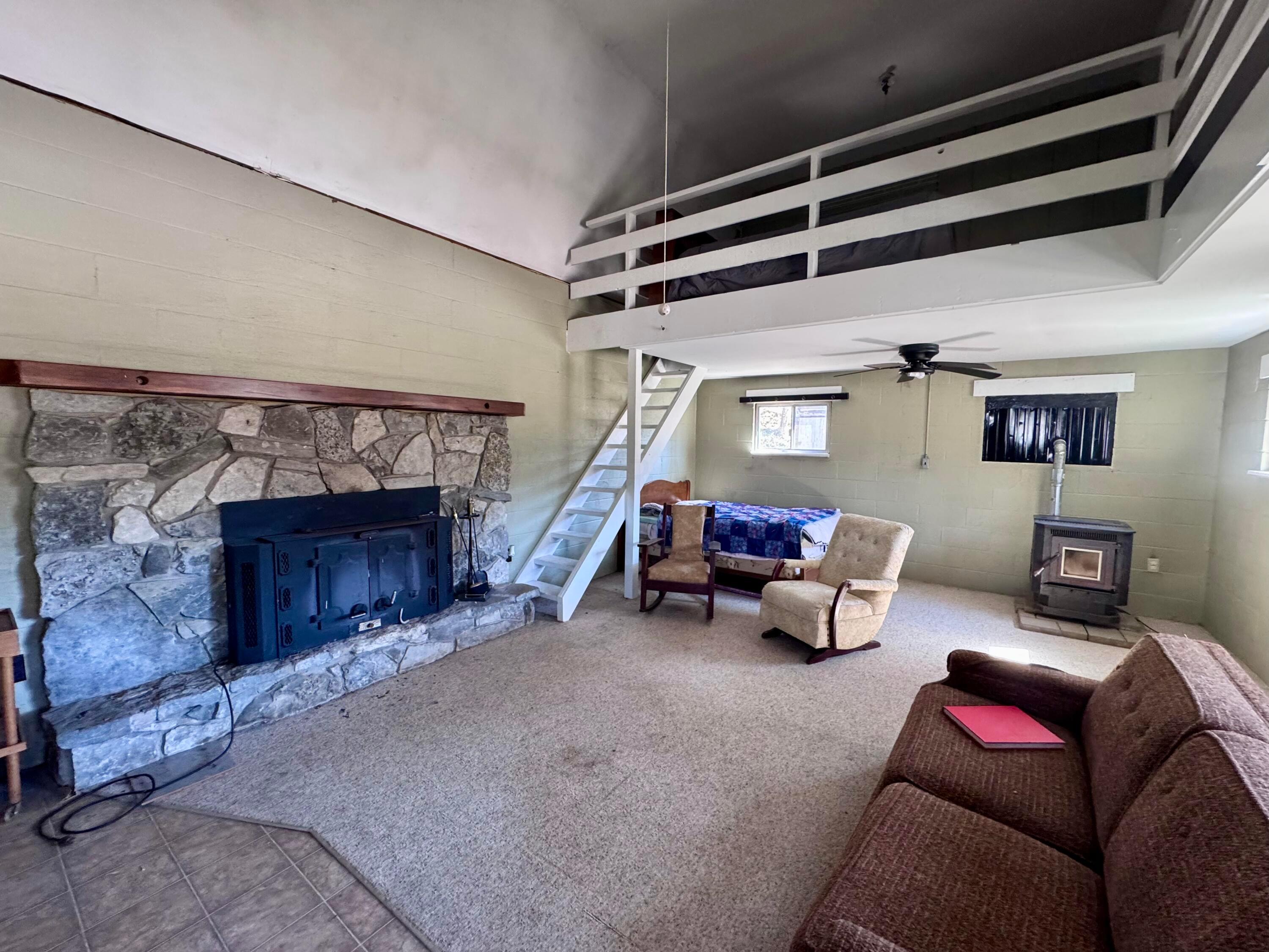 2308 E State Route 266 Property Photo 6