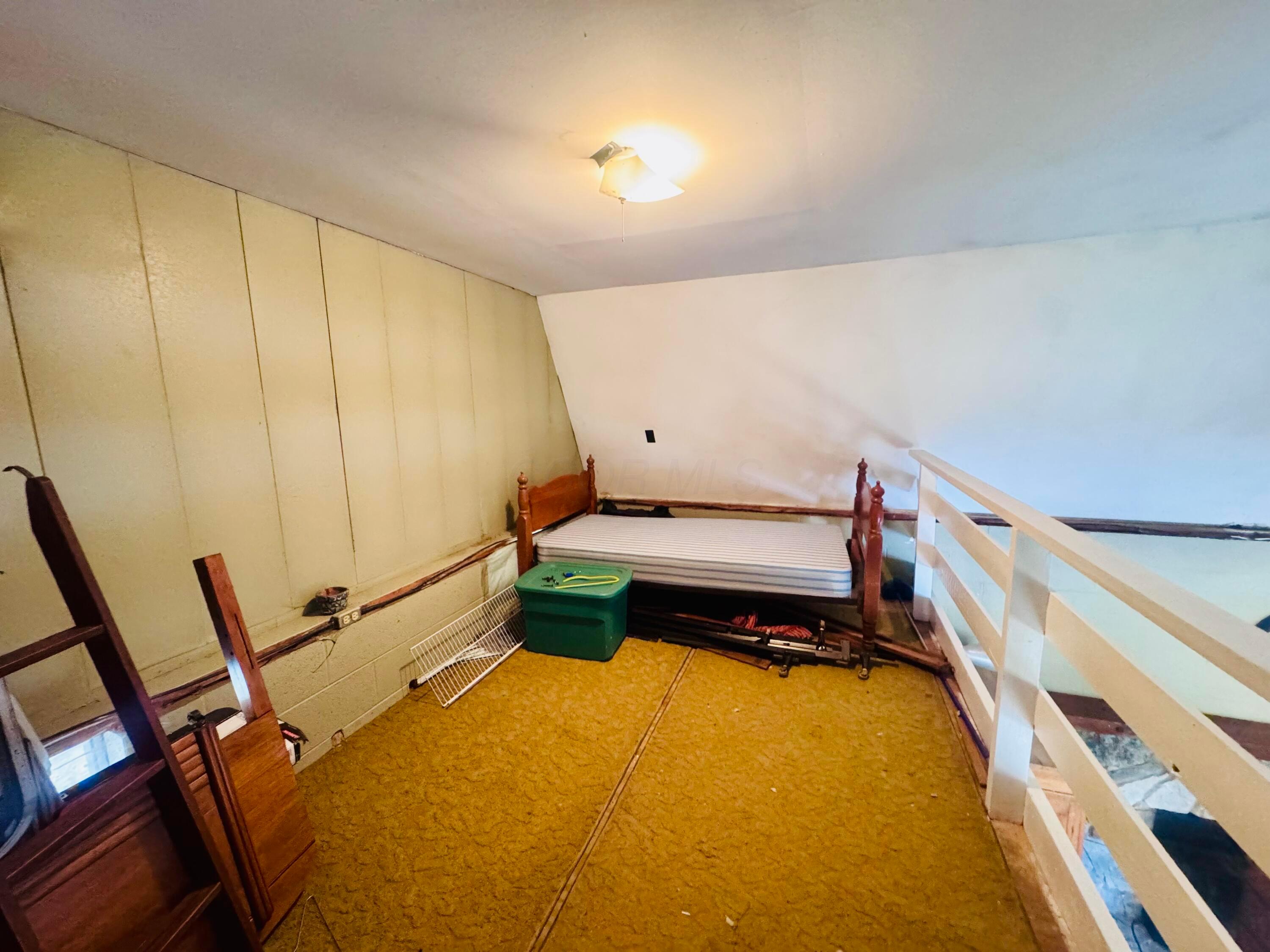 2308 E State Route 266 Property Photo 10