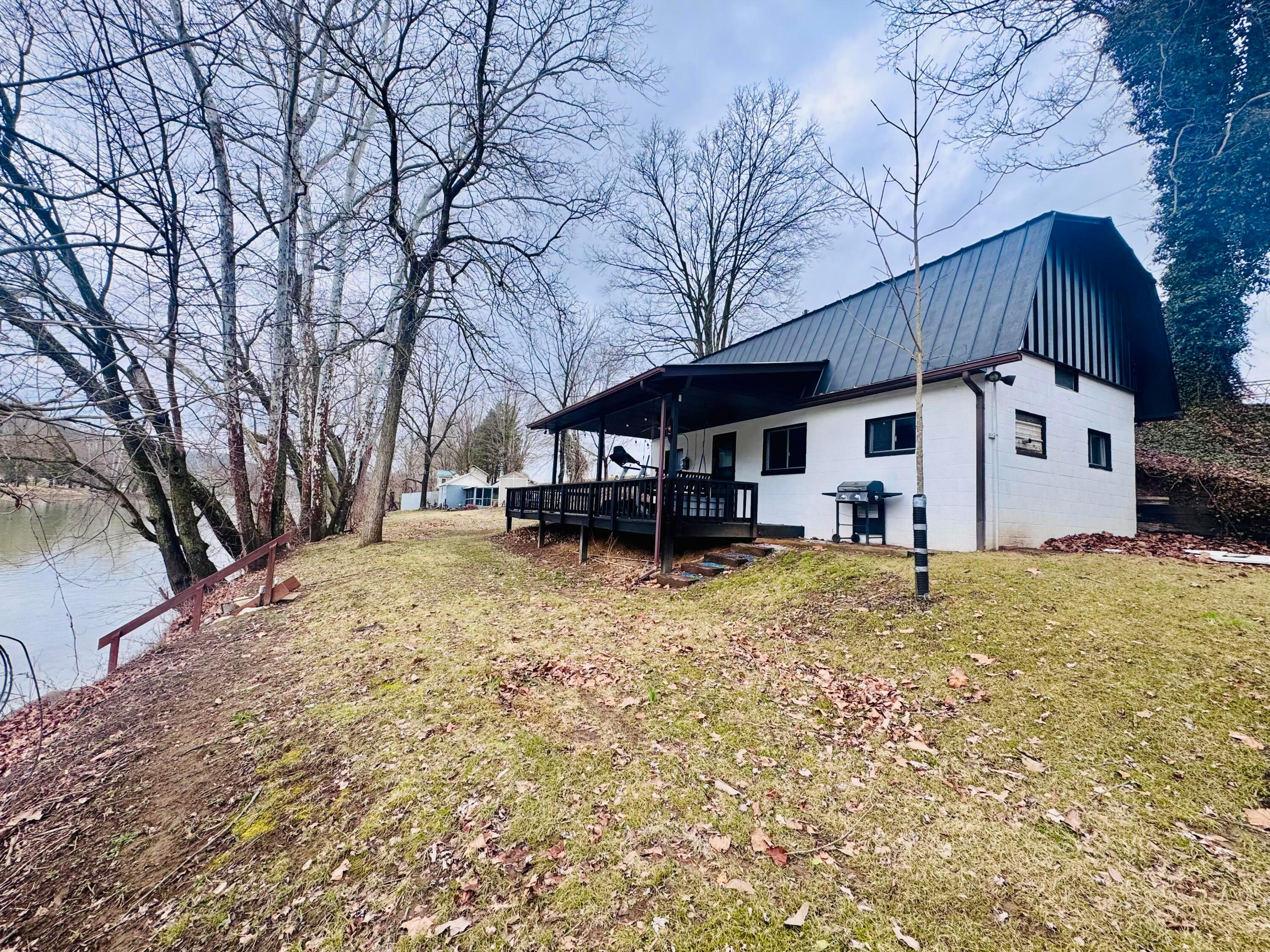 2308 E State Route 266 Property Photo 18