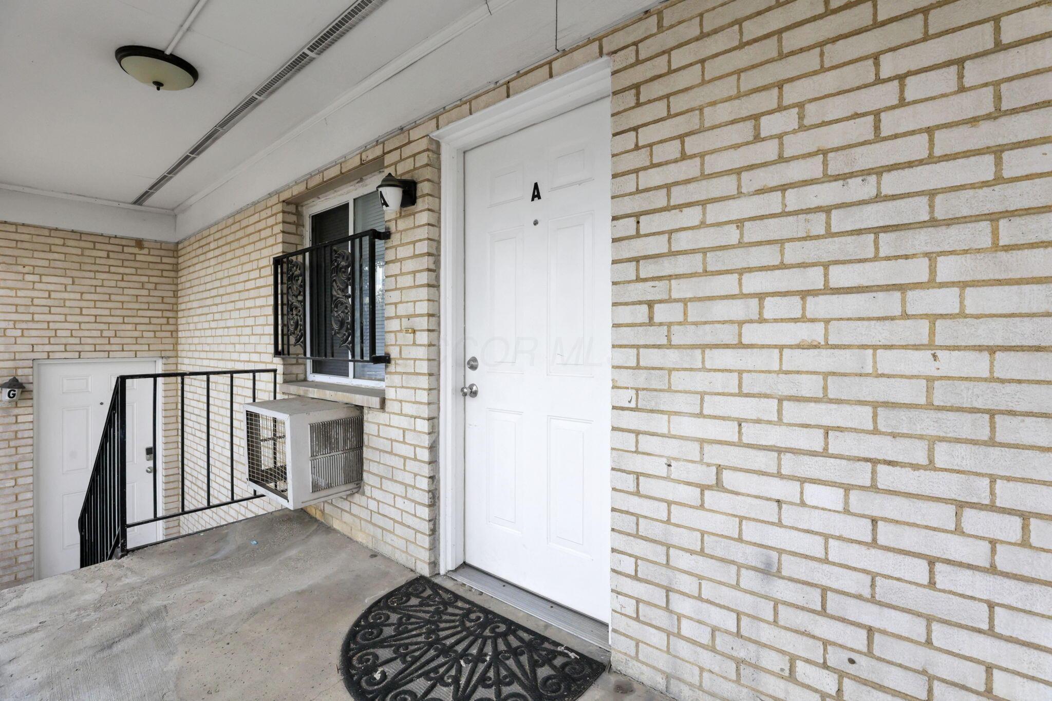27 W 8th Avenue Property Photo 37
