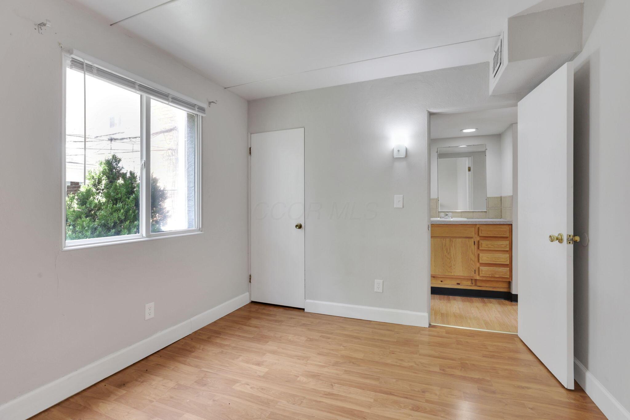 27 W 8th Avenue Property Photo 83