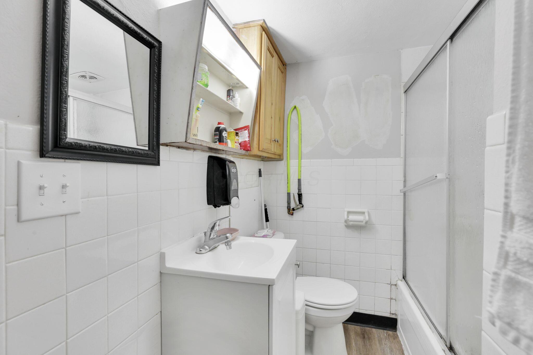 27 W 8th Avenue Property Photo 99