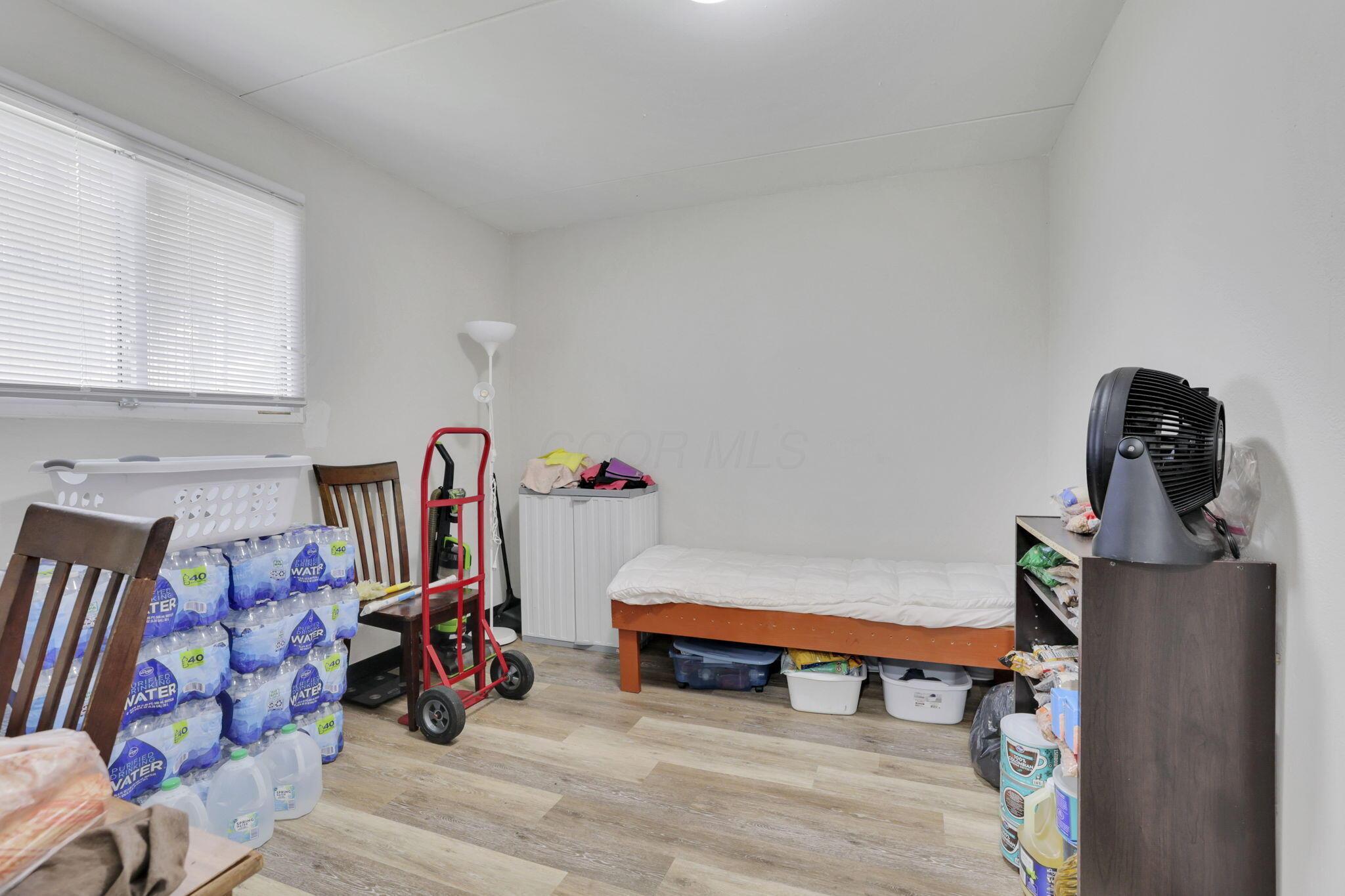 27 W 8th Avenue Property Photo 101