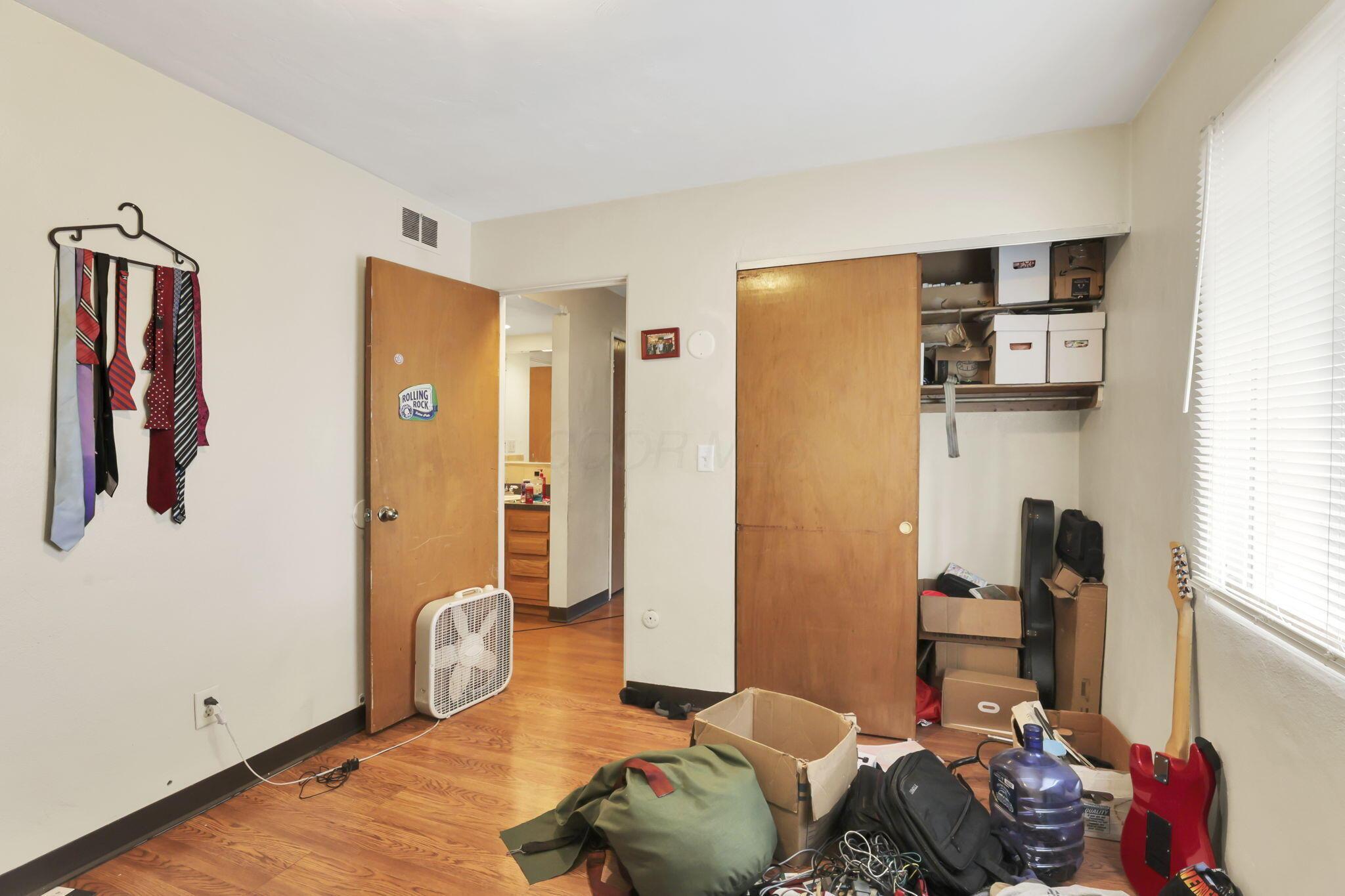 27 W 8th Avenue Property Photo 112