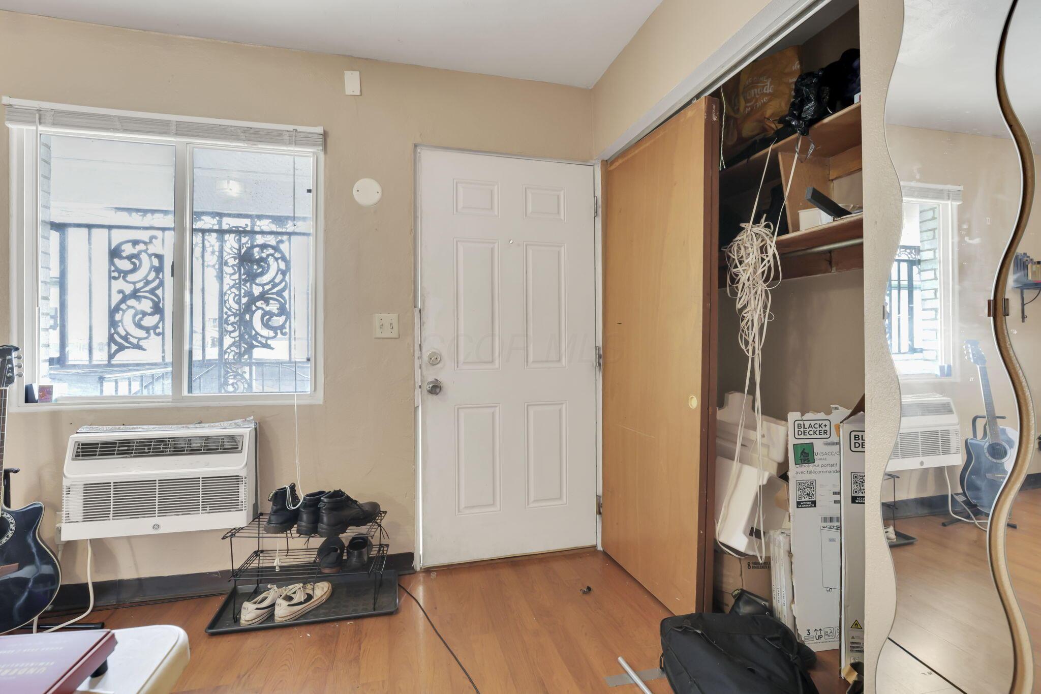 27 W 8th Avenue Property Photo 117