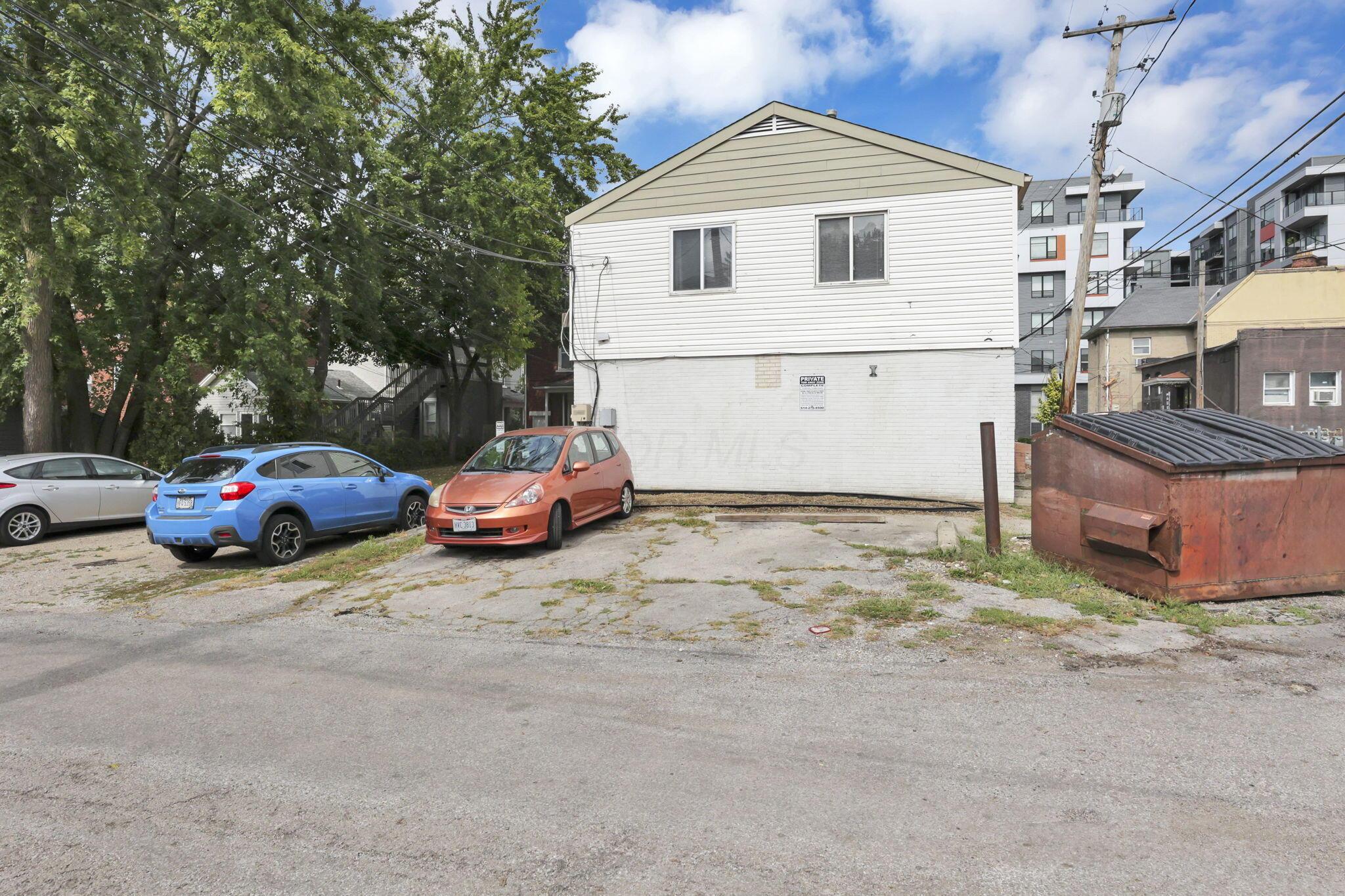 27 W 8th Avenue Property Photo 130