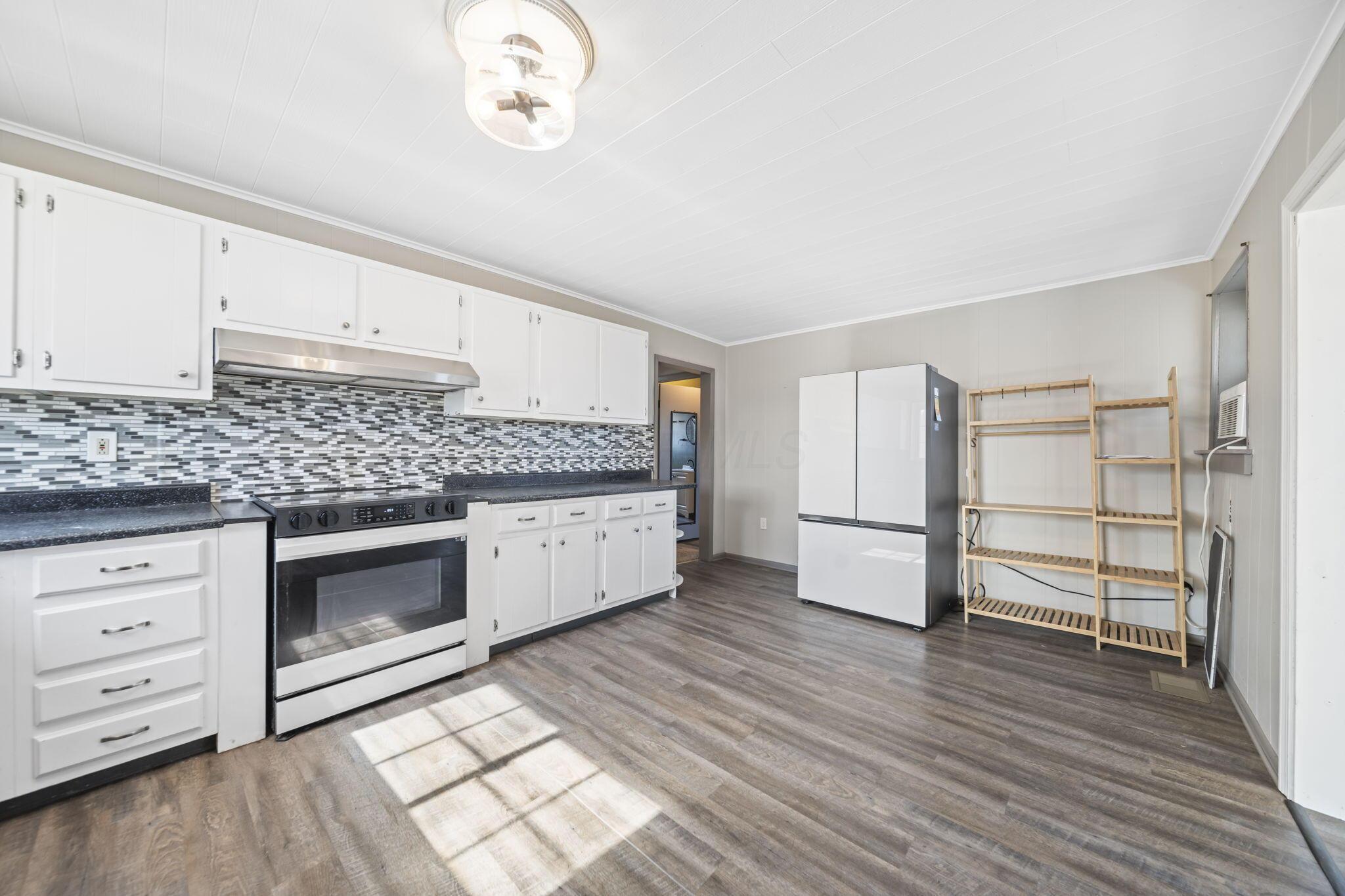 13790 Era Property Photo 6