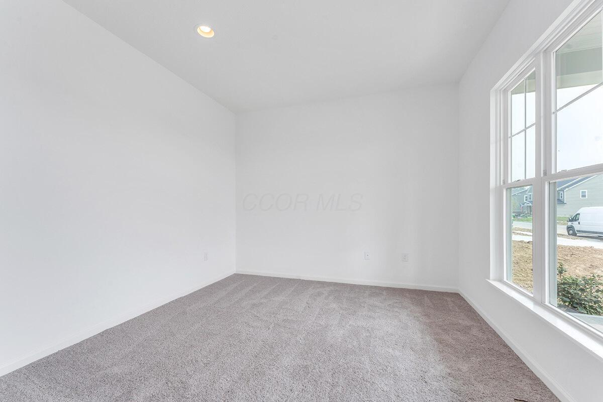 9439 Meadowlark Drive Property Photo 3