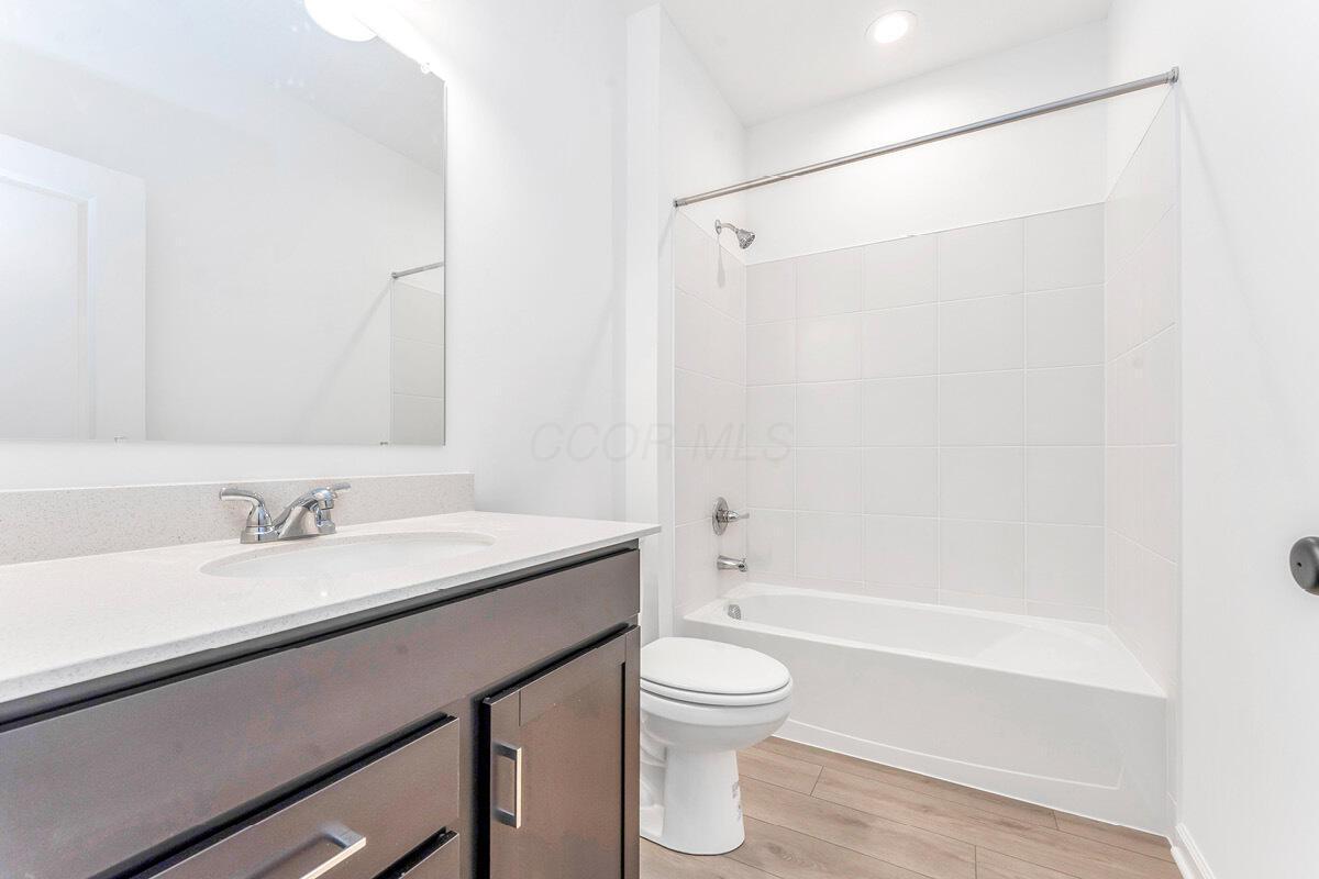 9439 Meadowlark Drive Property Photo 7