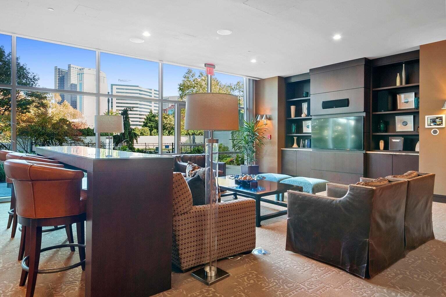 1 Miranova Place, 1220 Property Photo 24