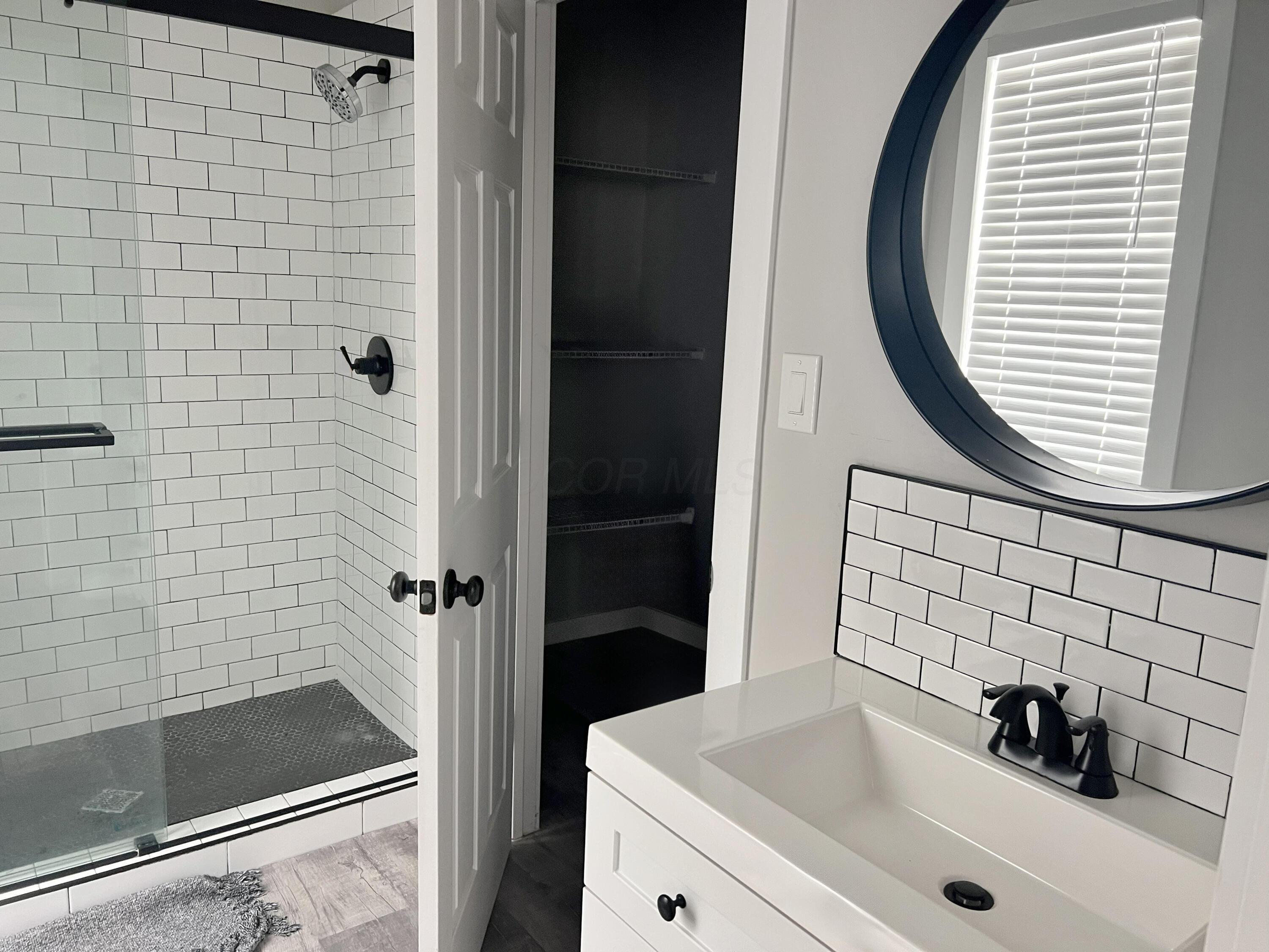 1035 Wilson Avenue Property Photo 12
