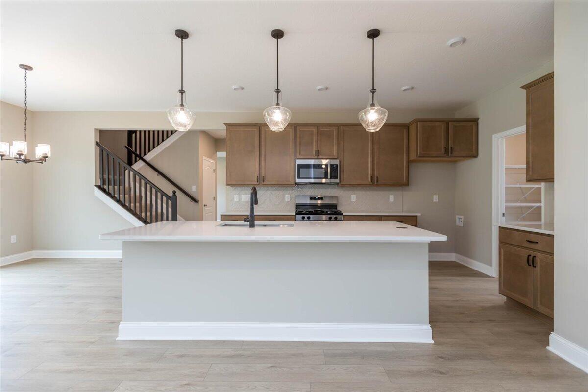 8352 Tranquil Trail Property Photo 6
