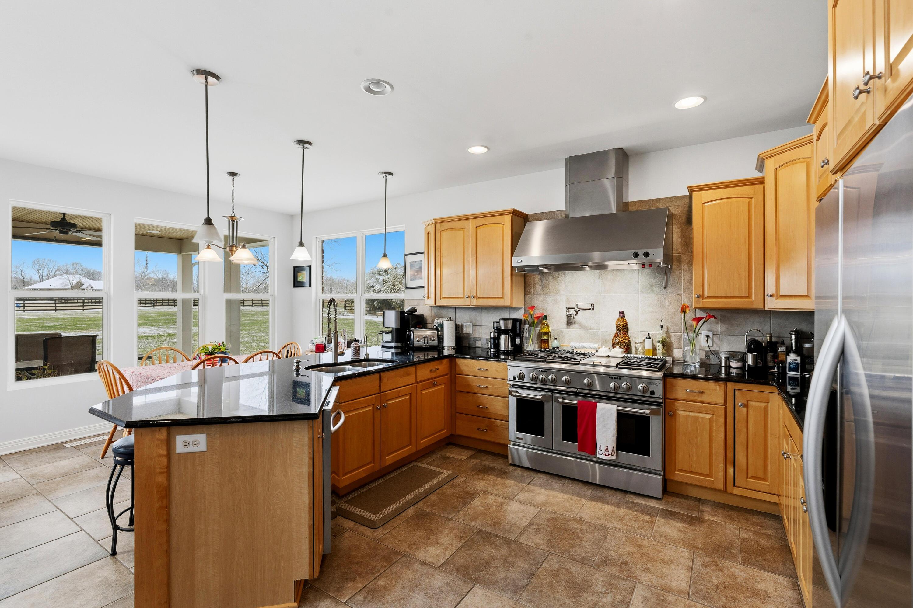 1005 Arabian Run Drive Property Photo 18