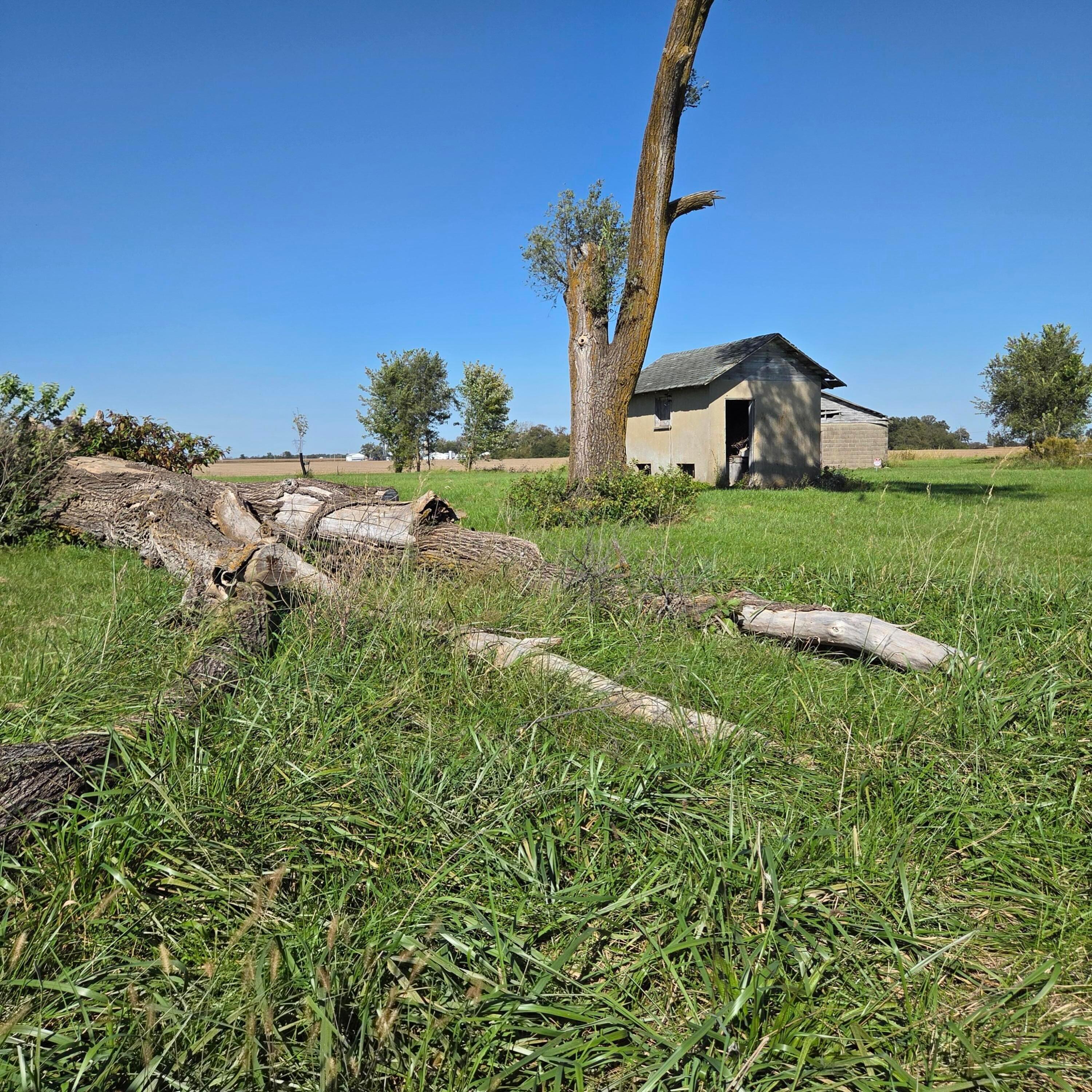 2105 Stonerock Road Property Photo 8