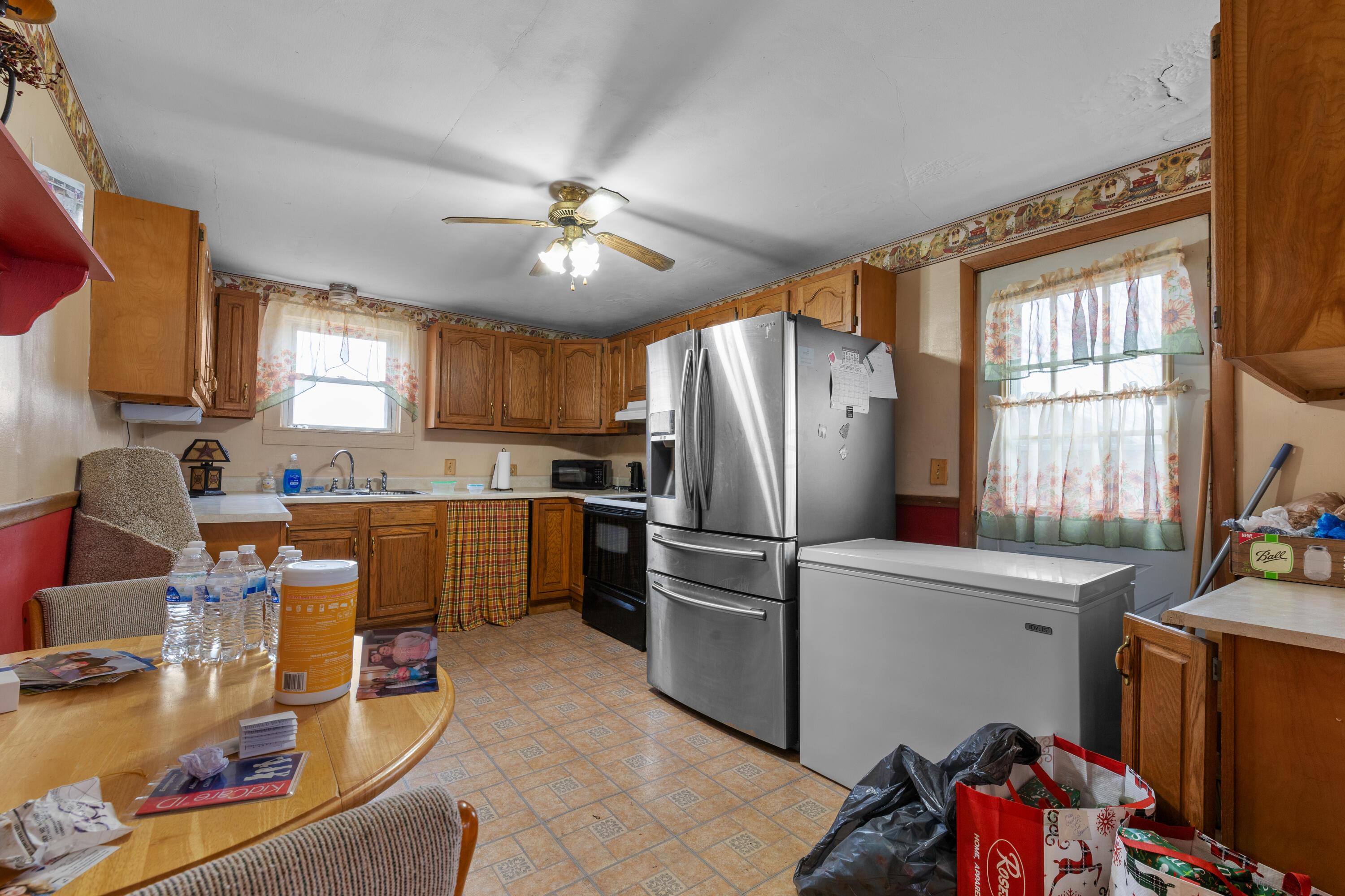 11615 Foundation Road Property Photo 3