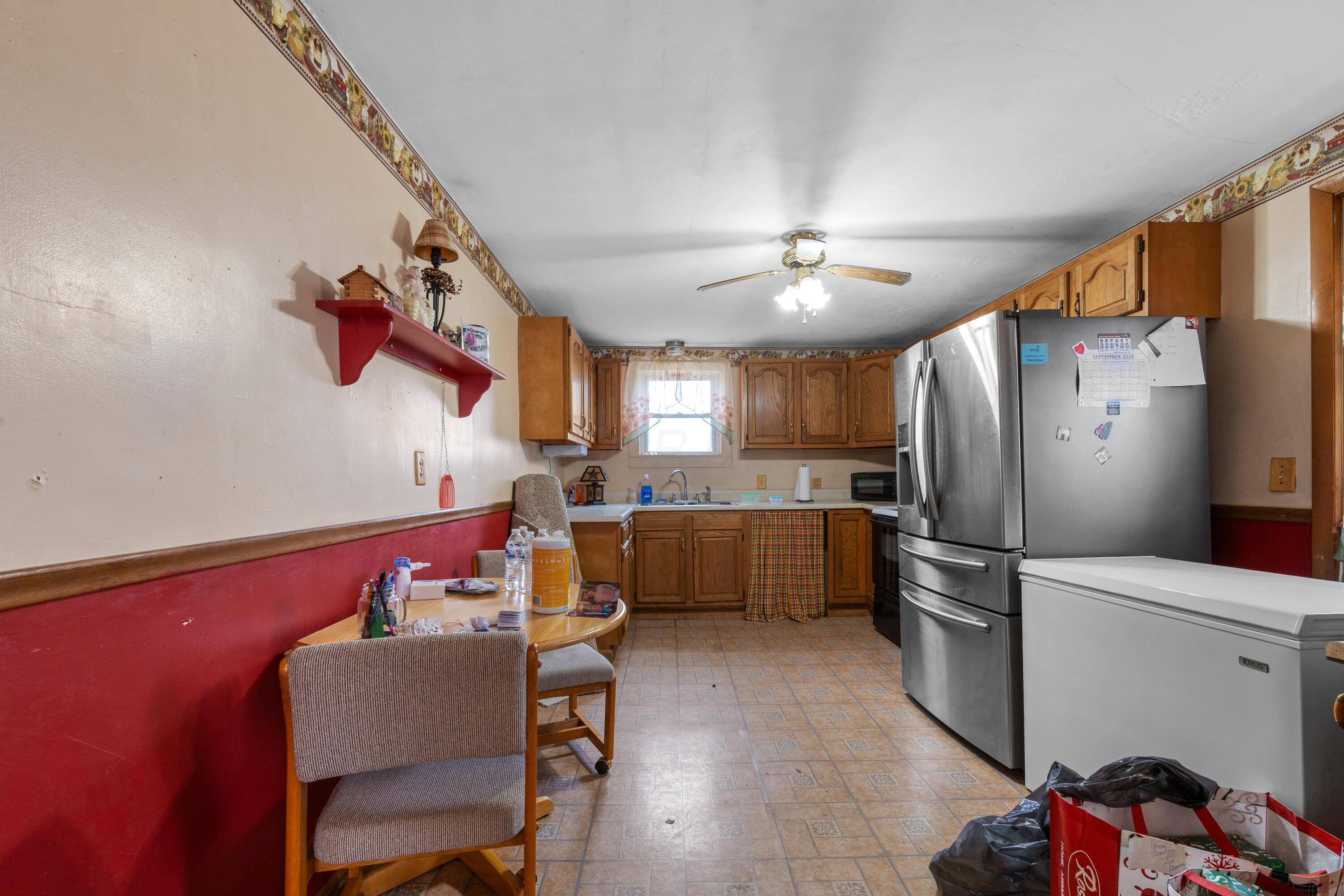 11615 Foundation Road Property Photo 5