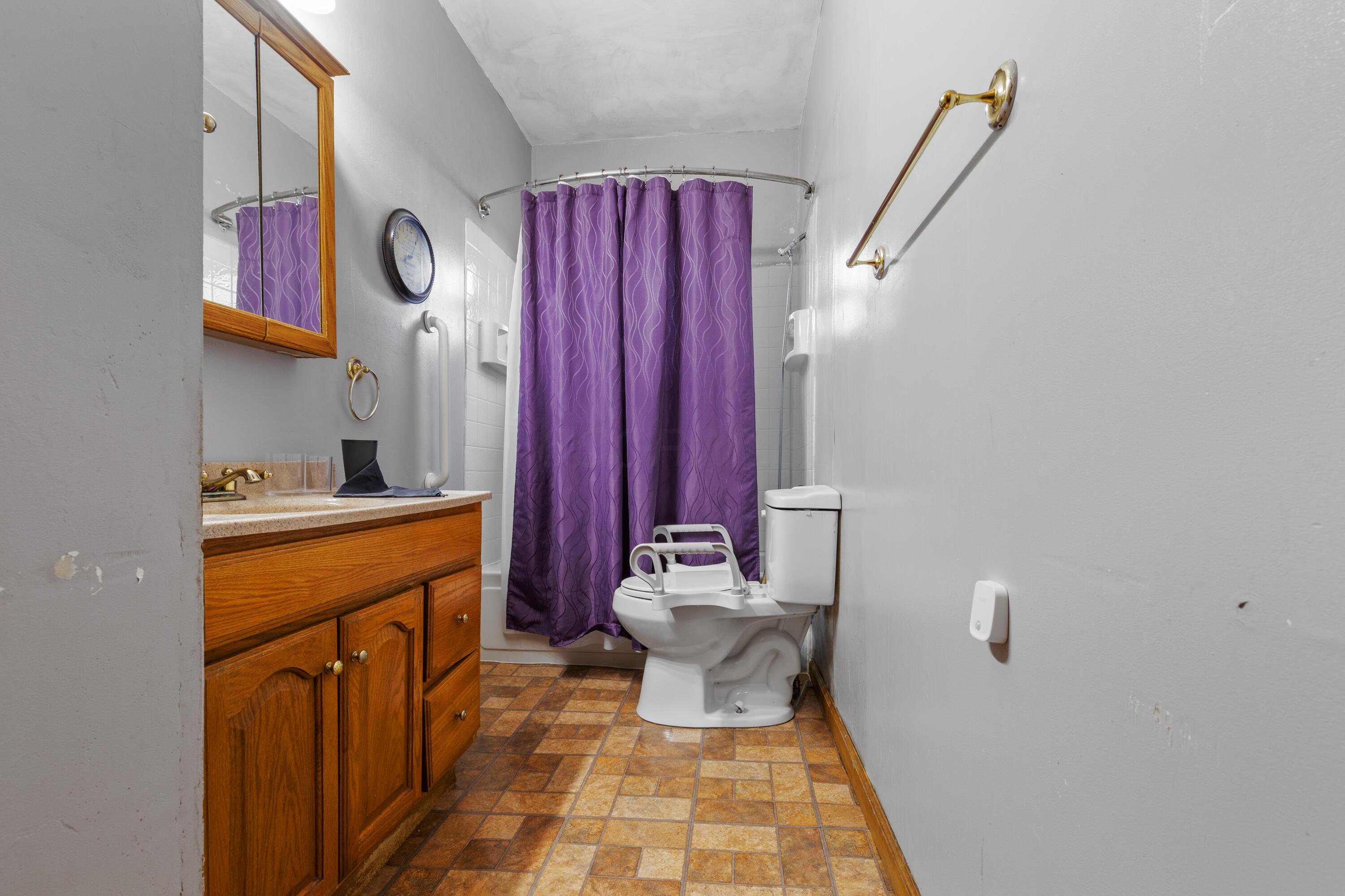 11615 Foundation Road Property Photo 12
