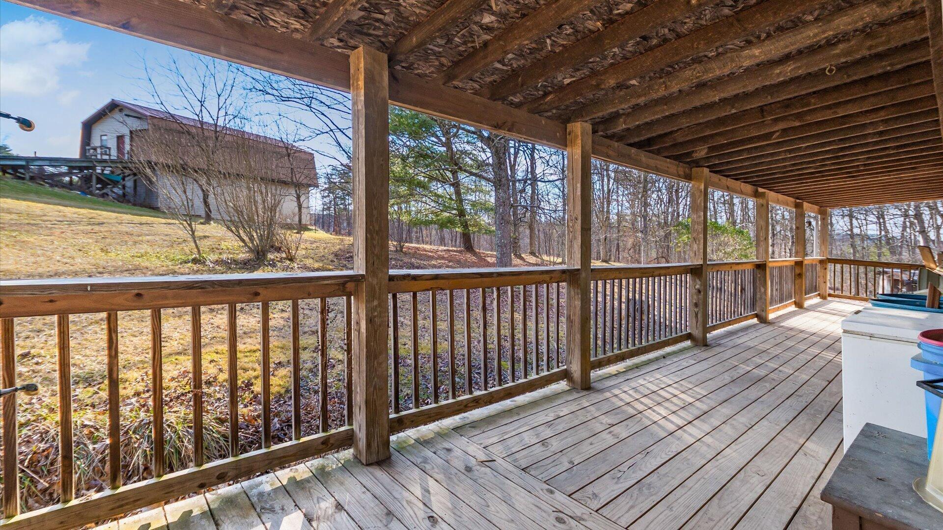 85 Turkey Hollow Road Property Photo 6