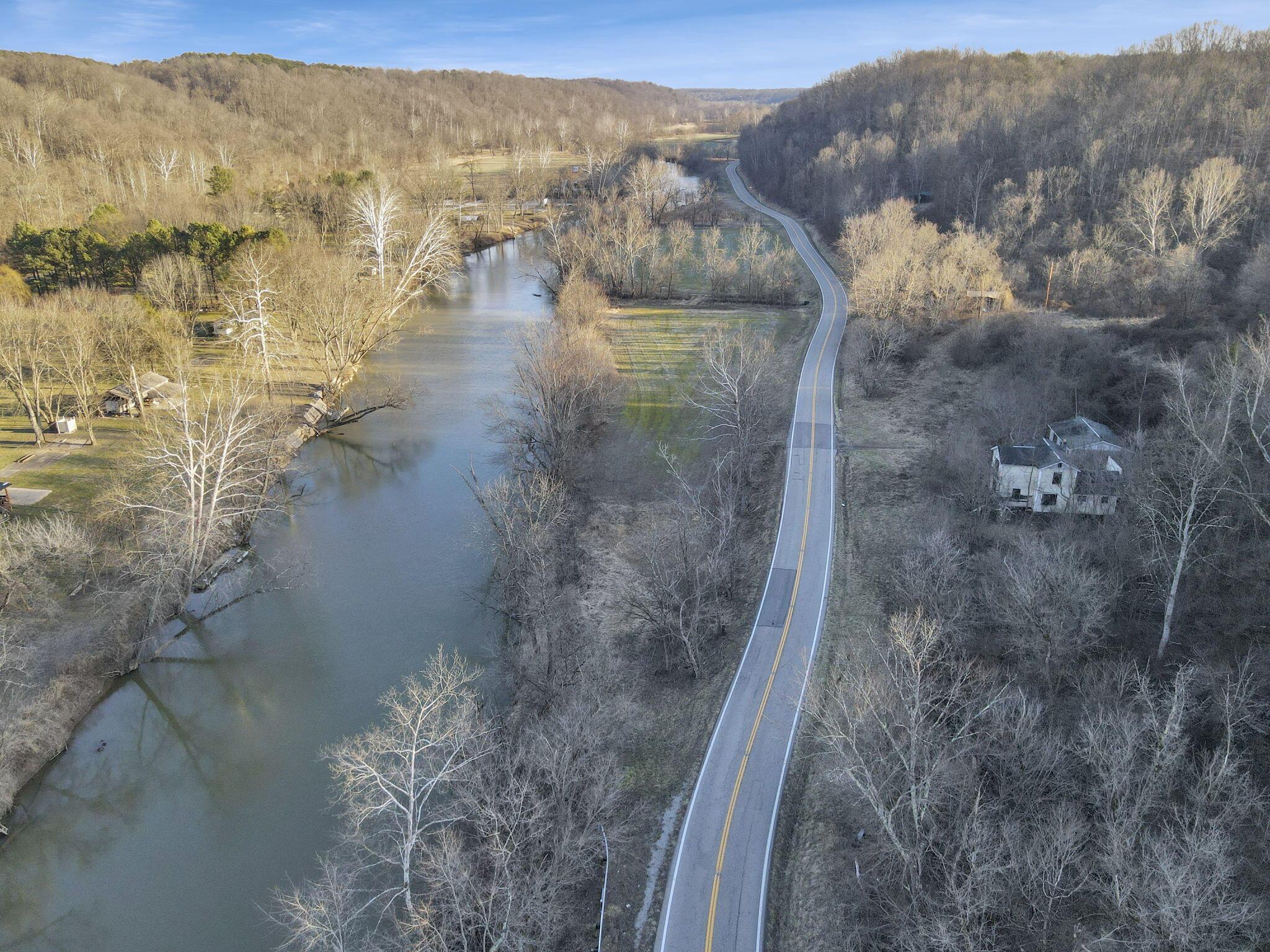 5401 State Route 144 Property Photo 1
