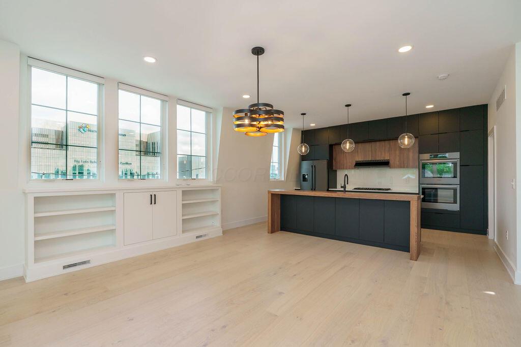 564 Lathrop Street Property Photo 7