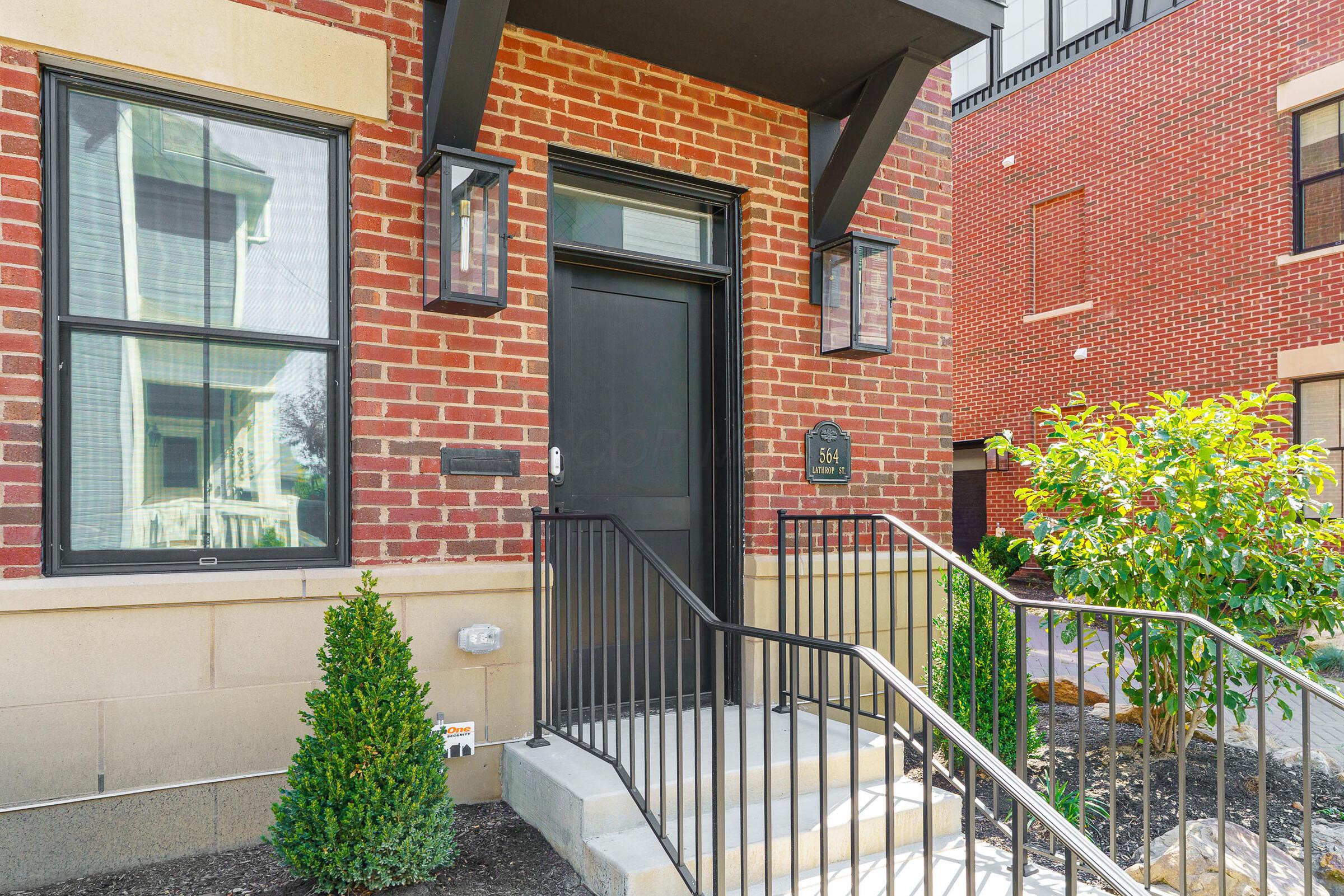 564 Lathrop Street Property Photo 46