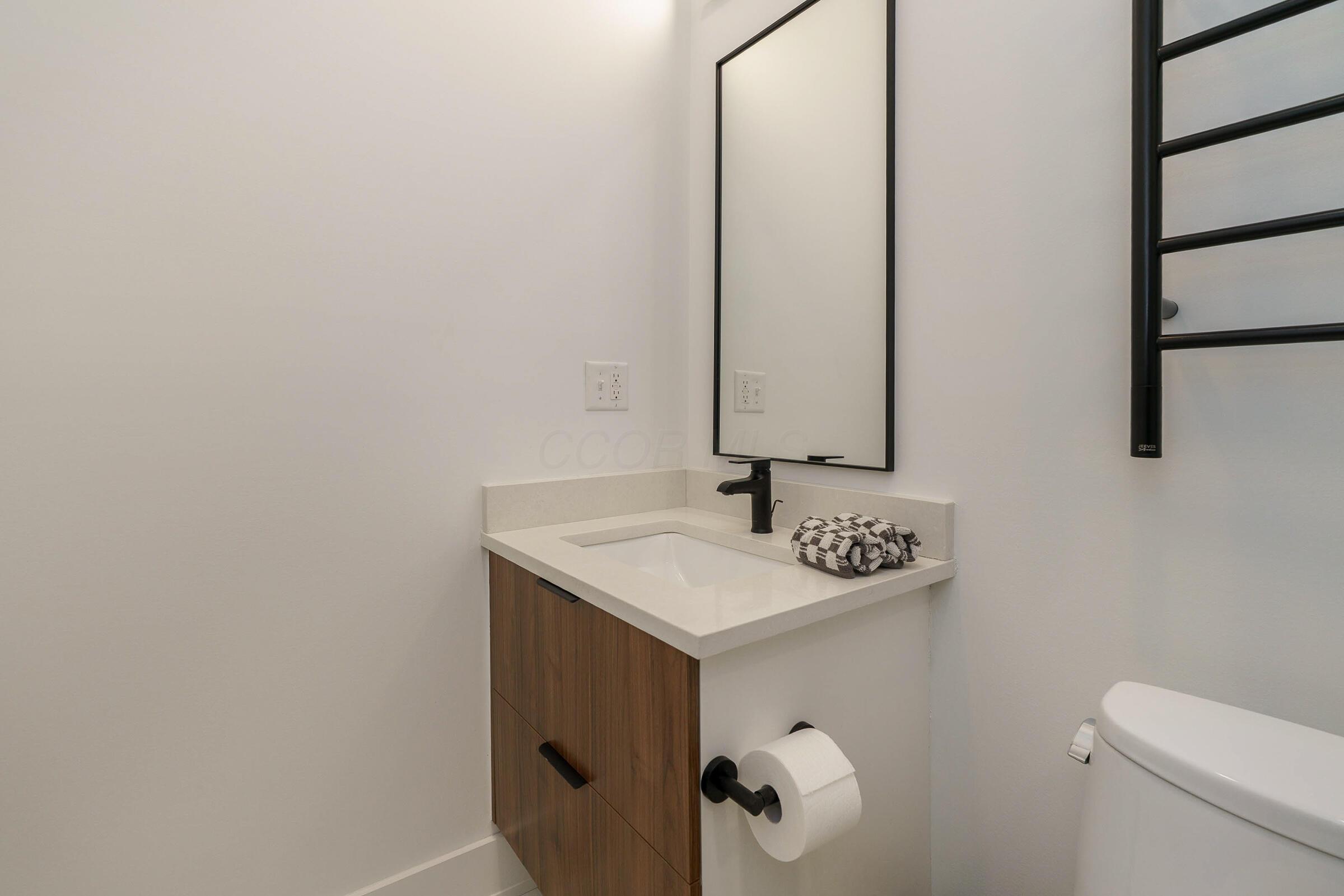 564 Lathrop Street Property Photo 52