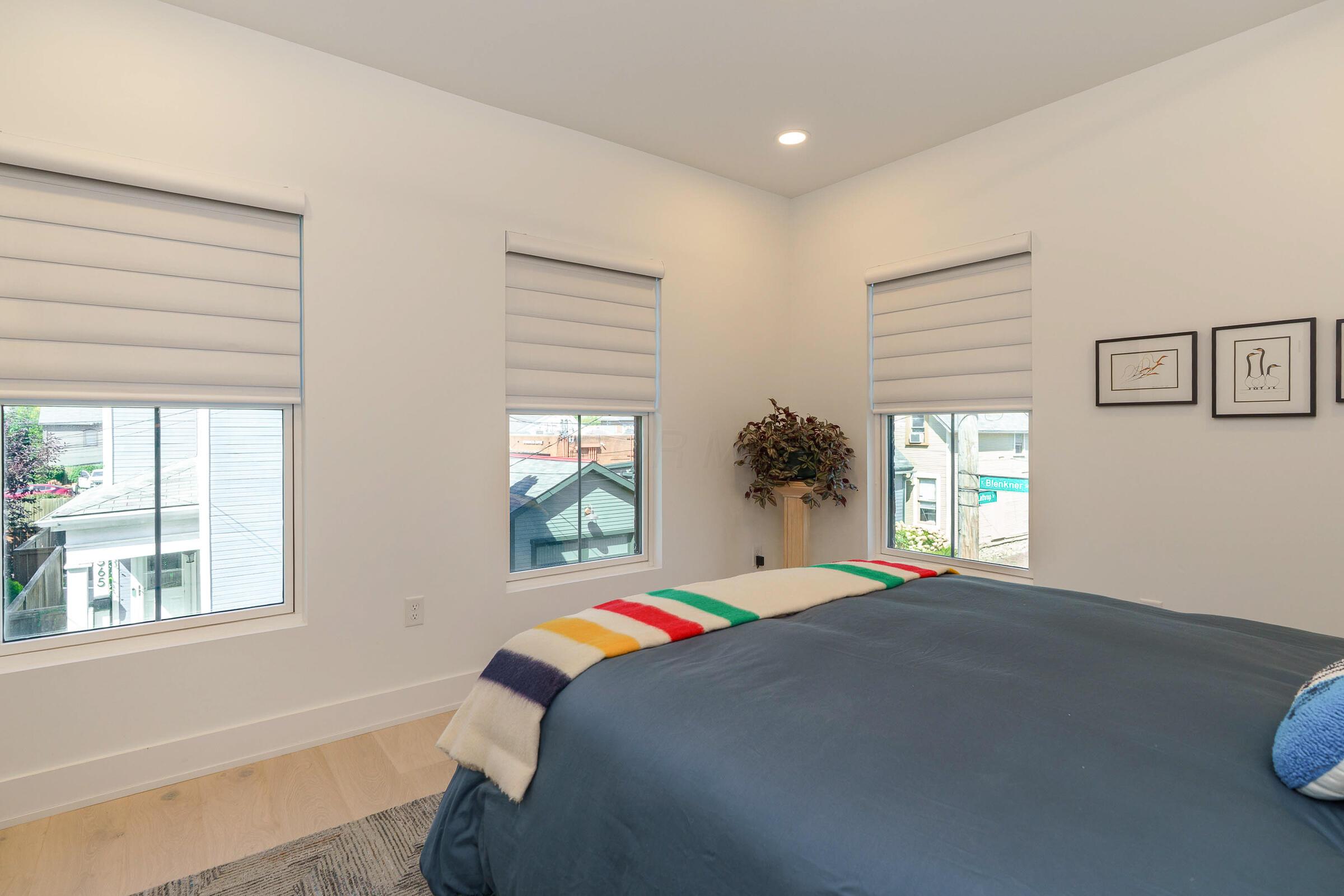 564 Lathrop Street Property Photo 60