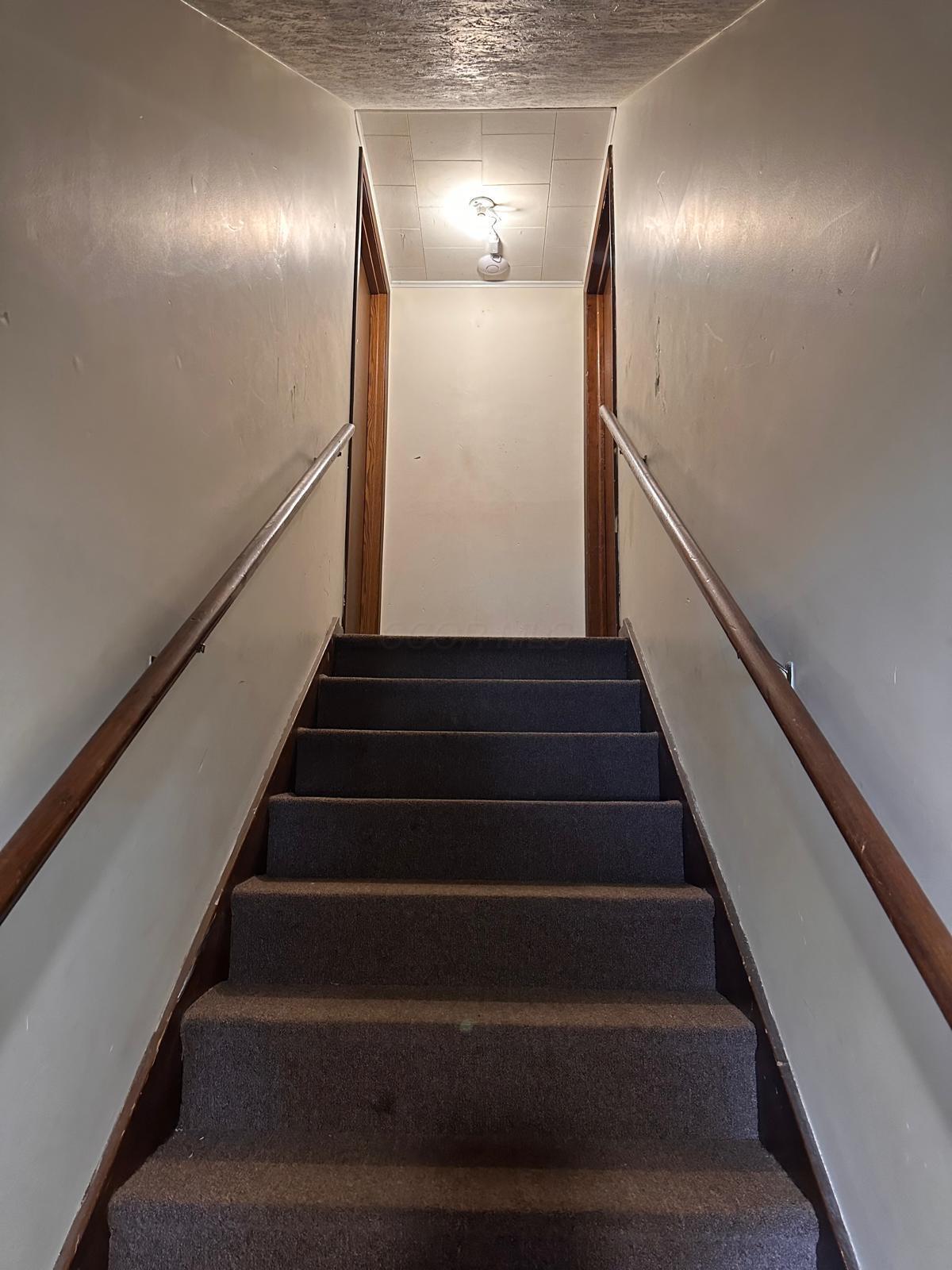 27 E New Haven Street Property Photo 8