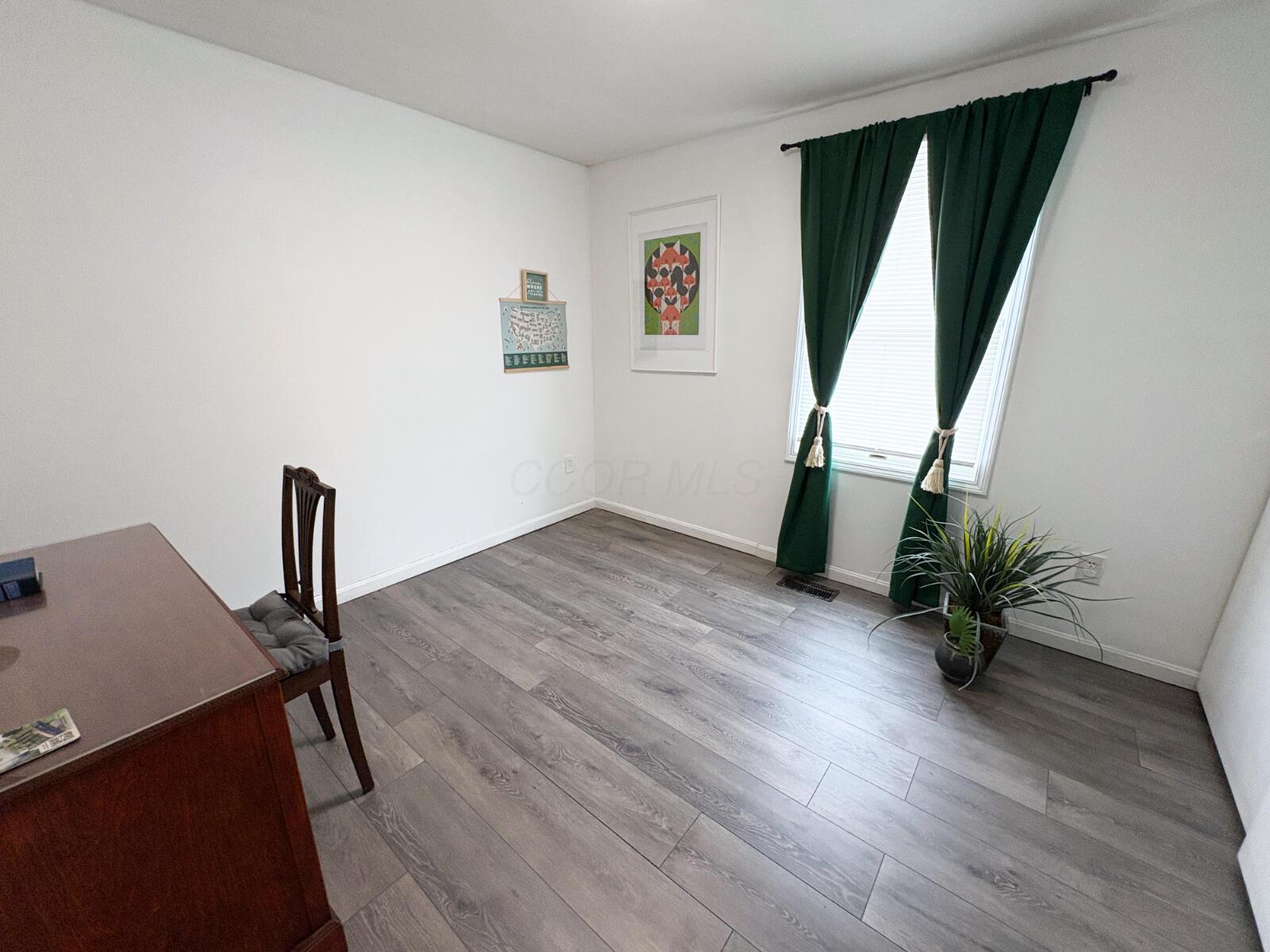 5910 Vore Ridge Road Property Photo 10