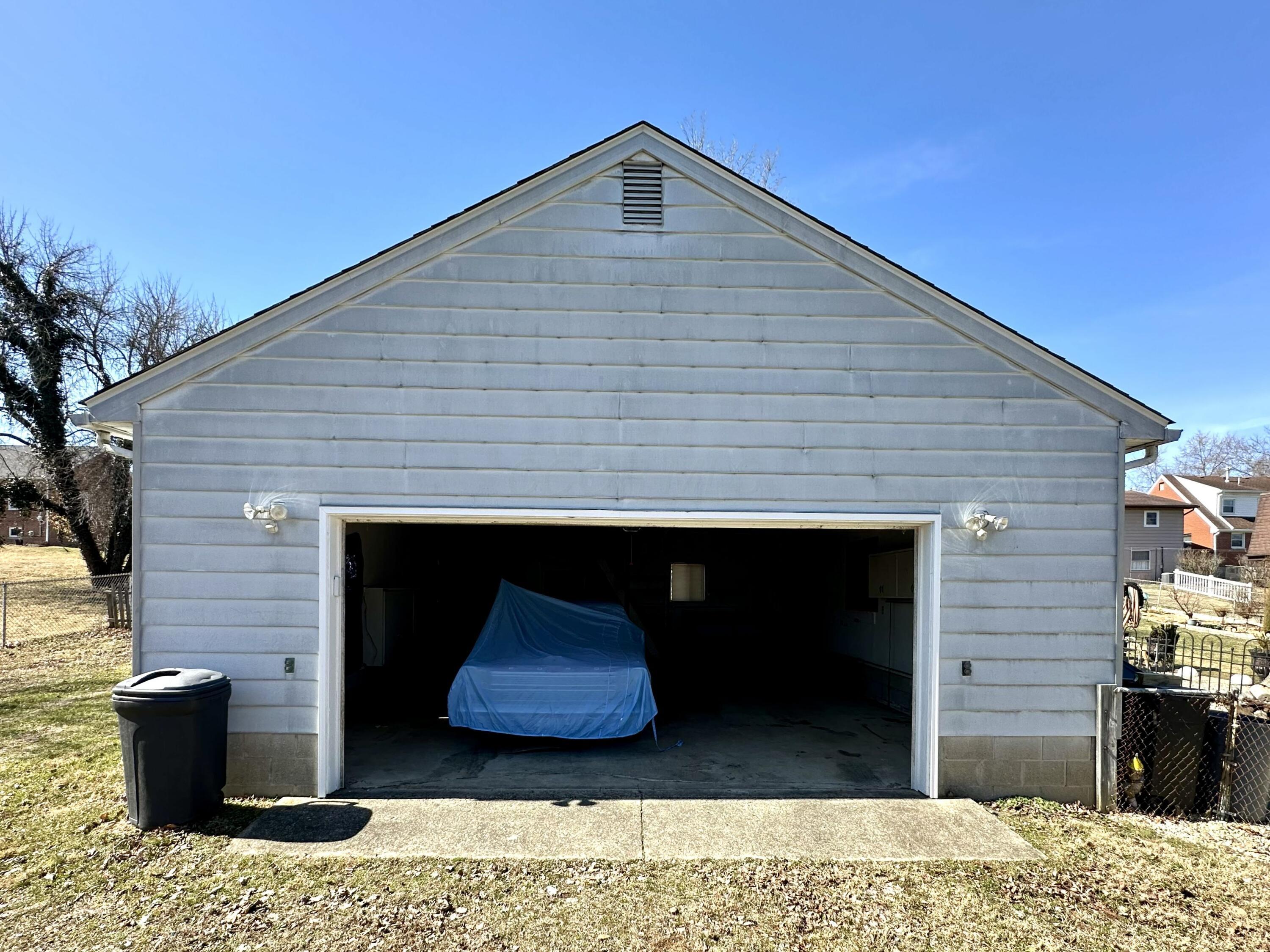 337 Pohlman Road Property Photo 10