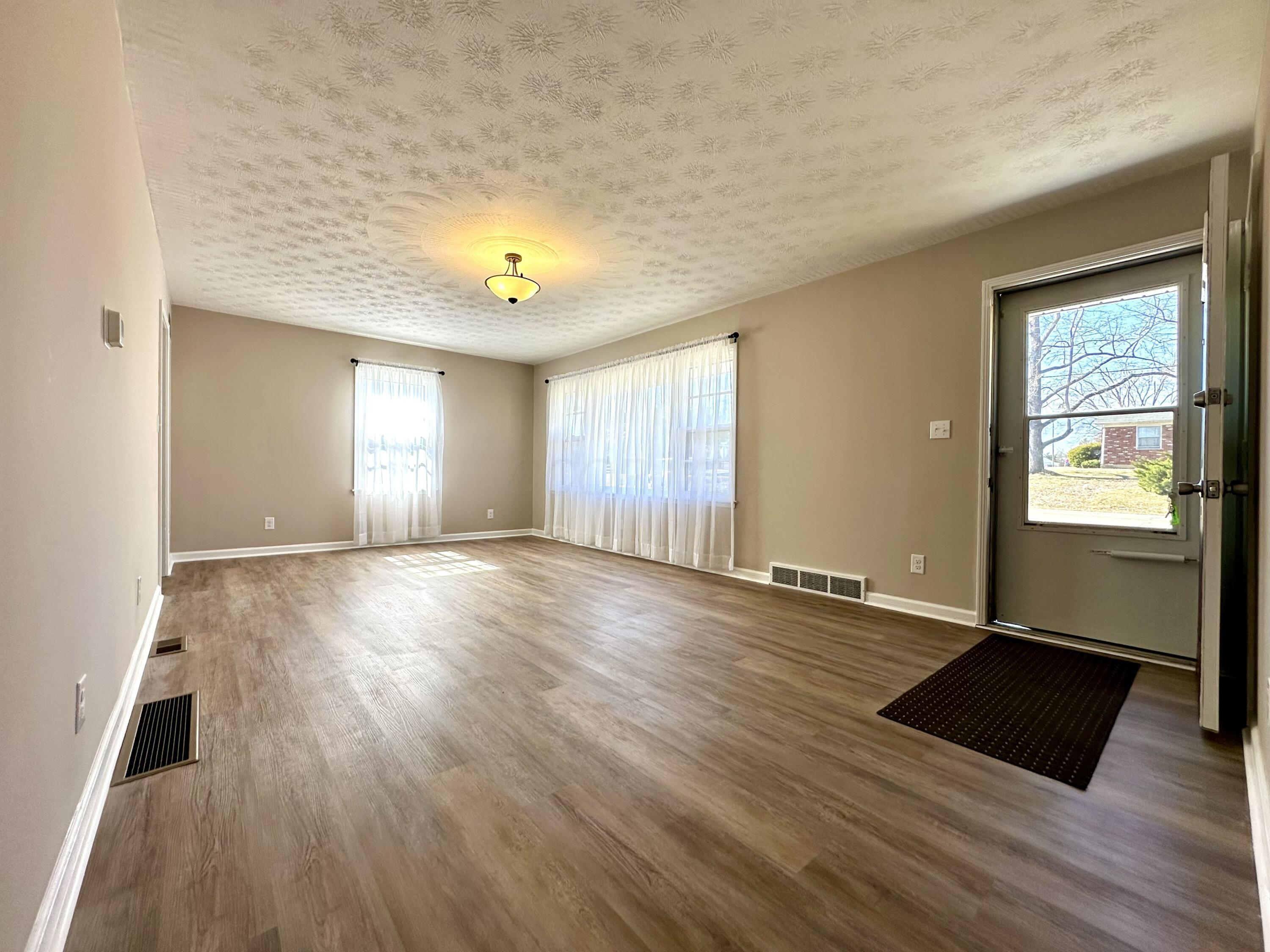 337 Pohlman Road Property Photo 11