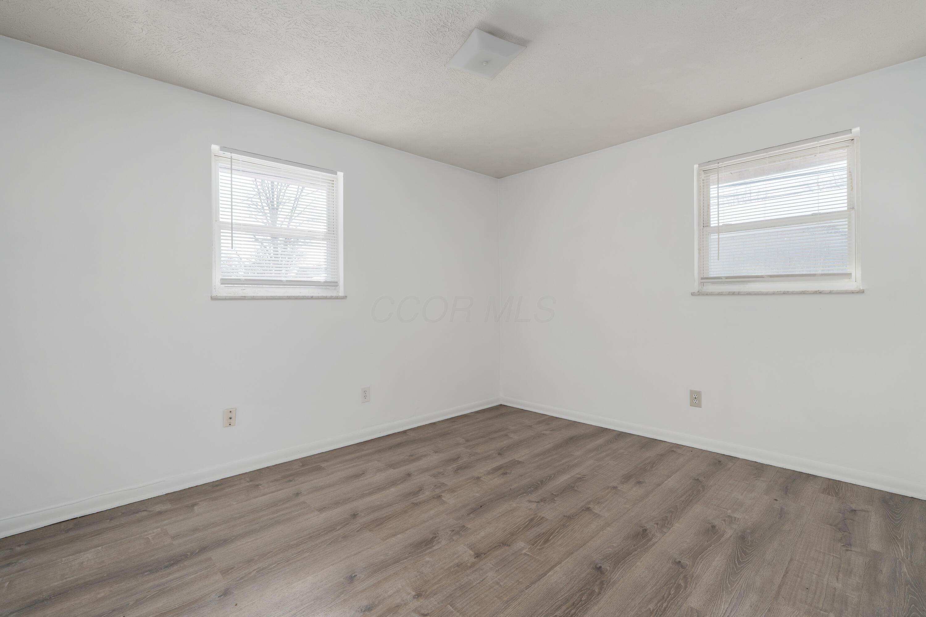 2856 Vanderberg Avenue Property Photo 14