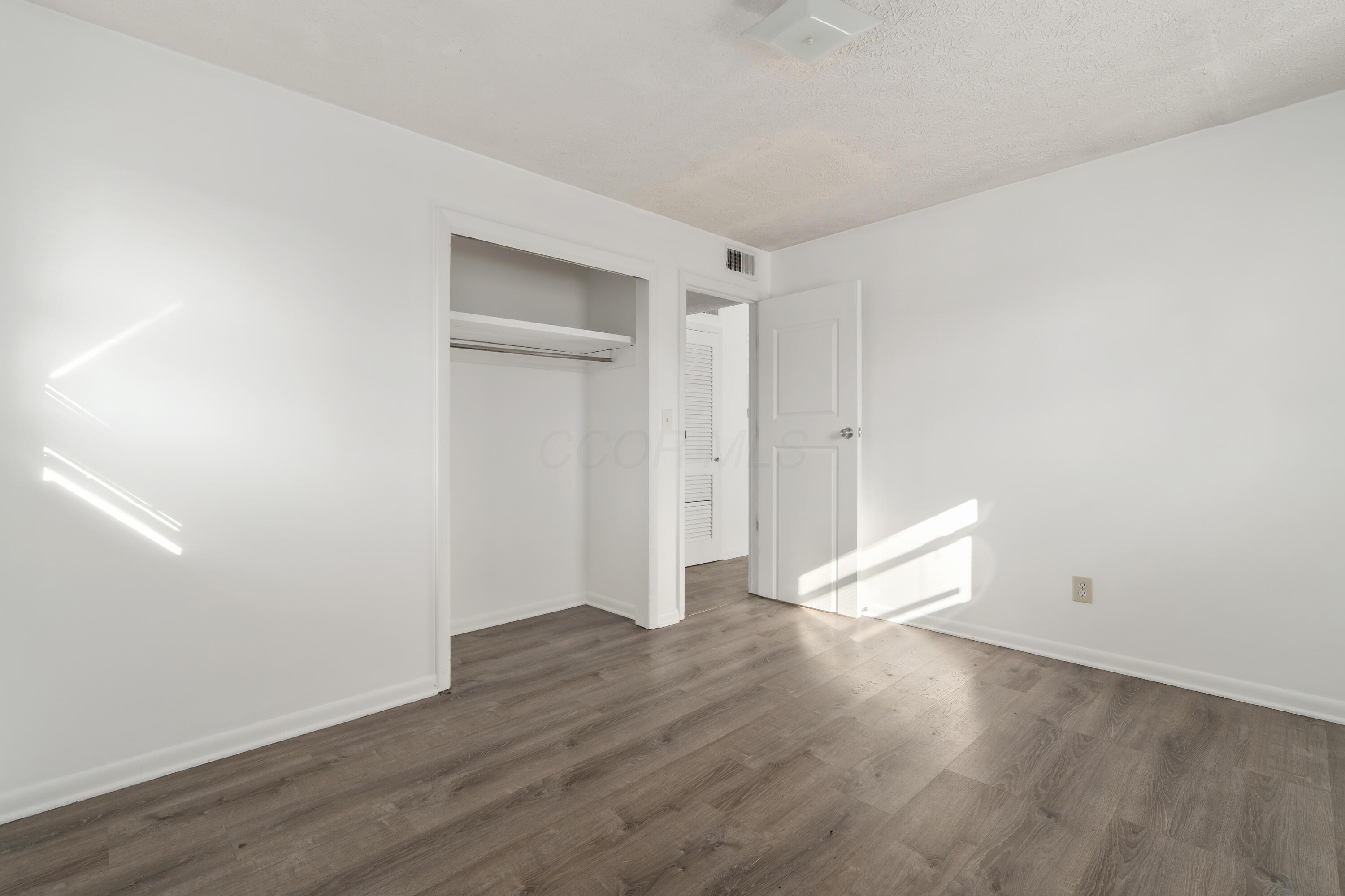 2856 Vanderberg Avenue Property Photo 16