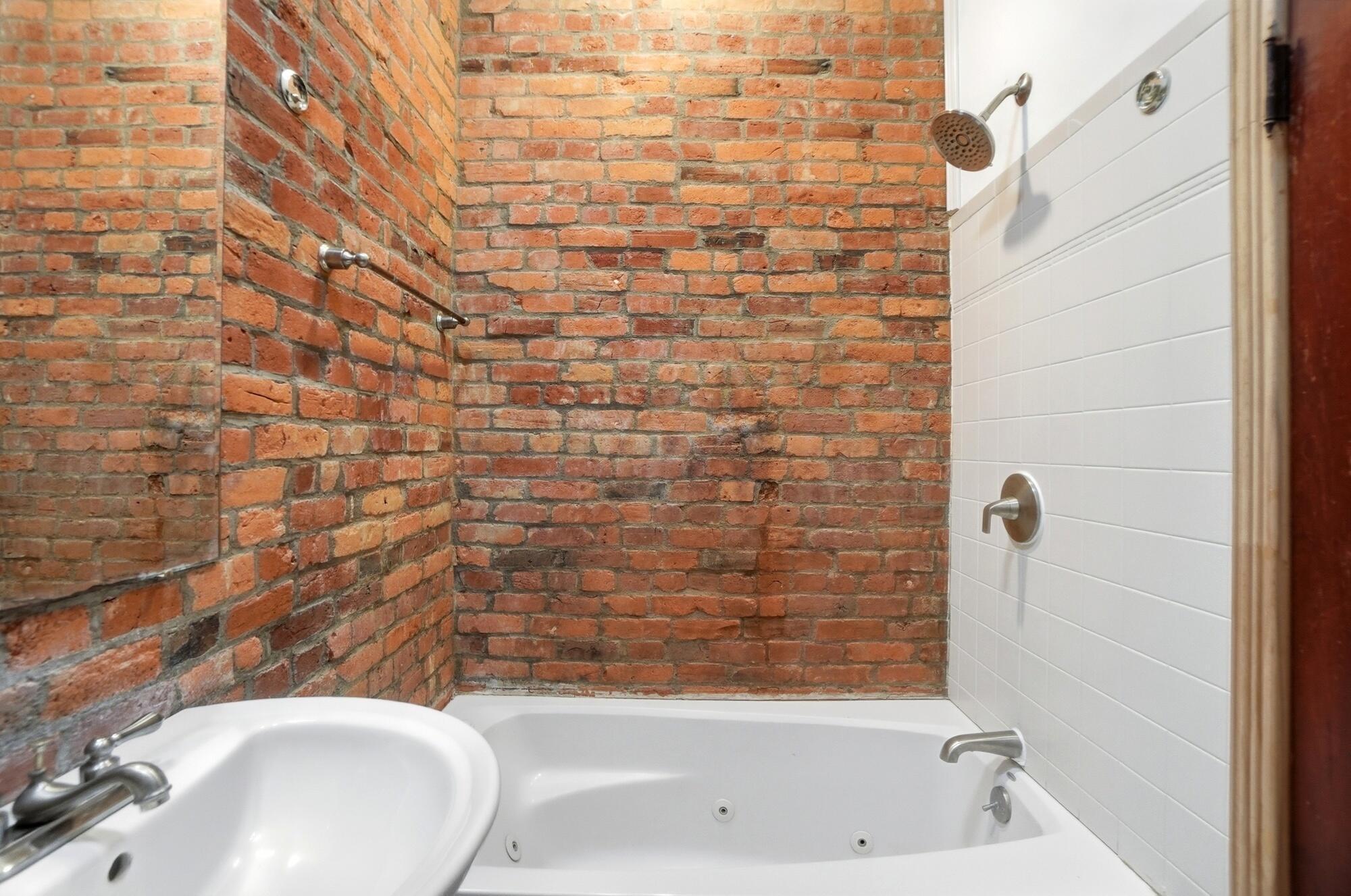 628 S Grant Avenue Property Photo 33