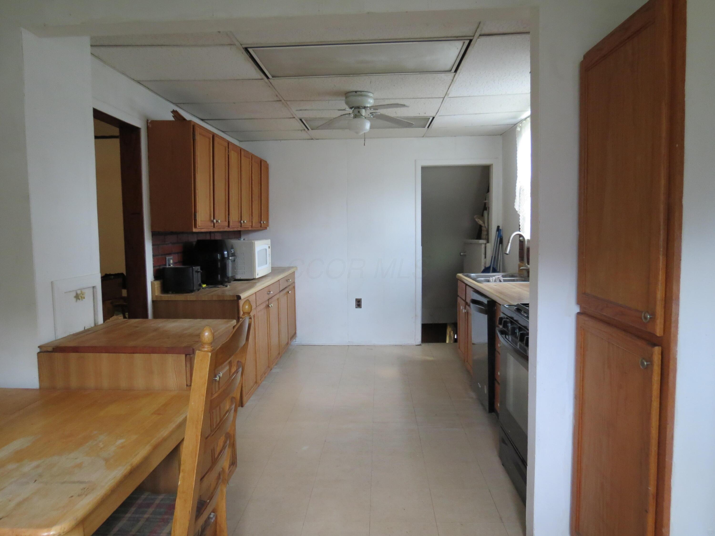 277 S Central Avenue Property Photo 8