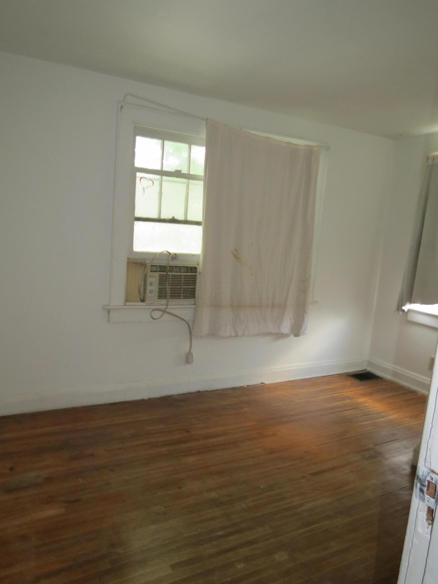 277 S Central Avenue Property Photo 21