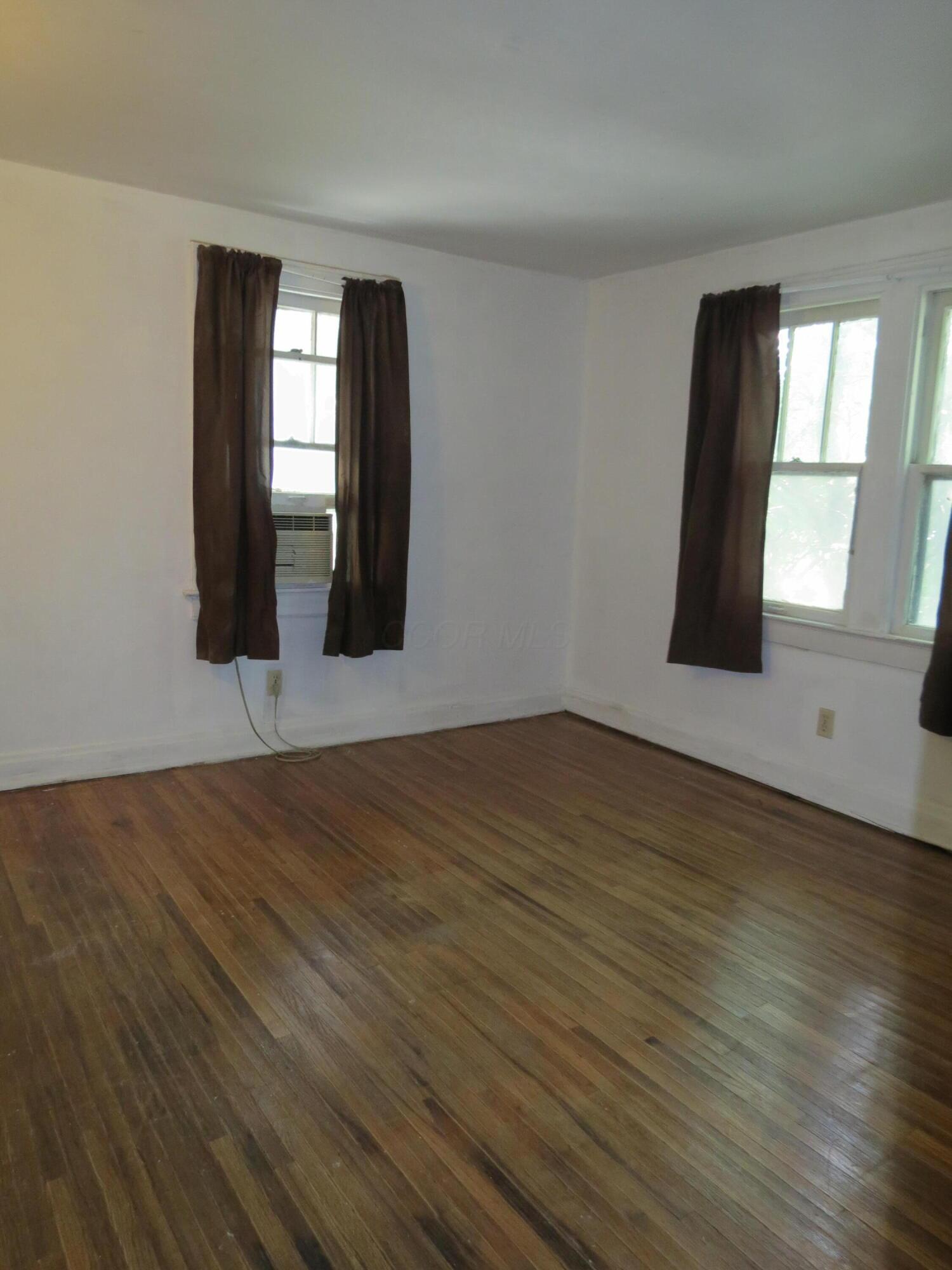 277 S Central Avenue Property Photo 22