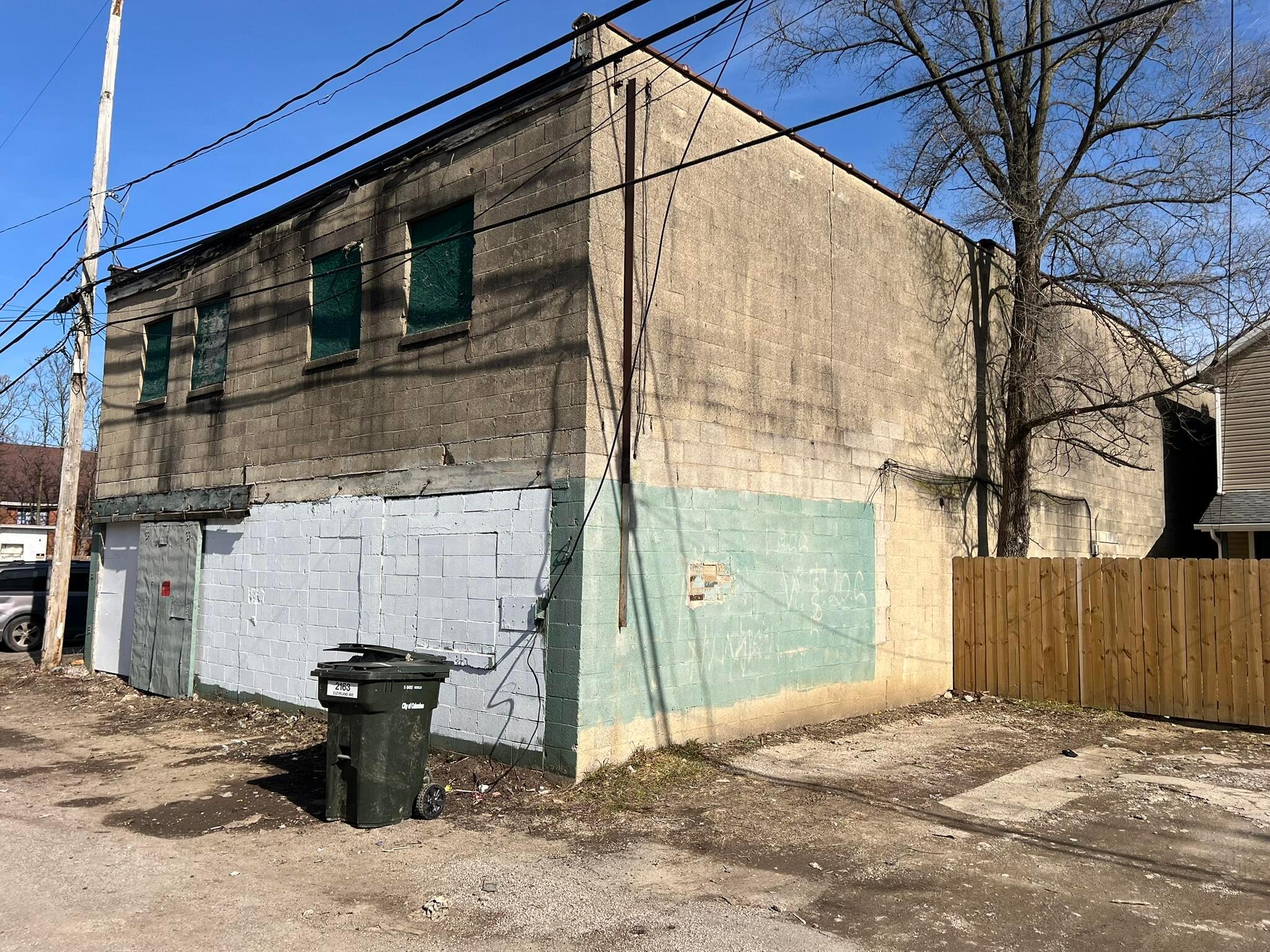 2165 Cleveland Avenue Property Photo 6