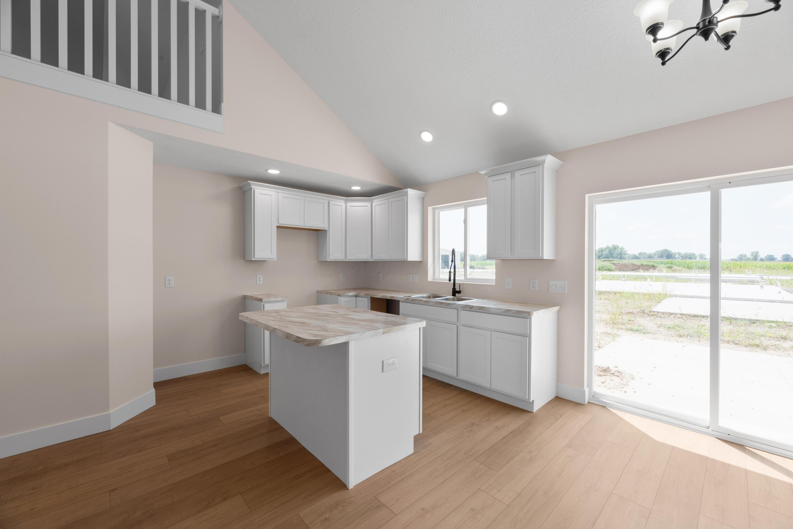 202 Cumberland Meadows Circle Property Photo 8