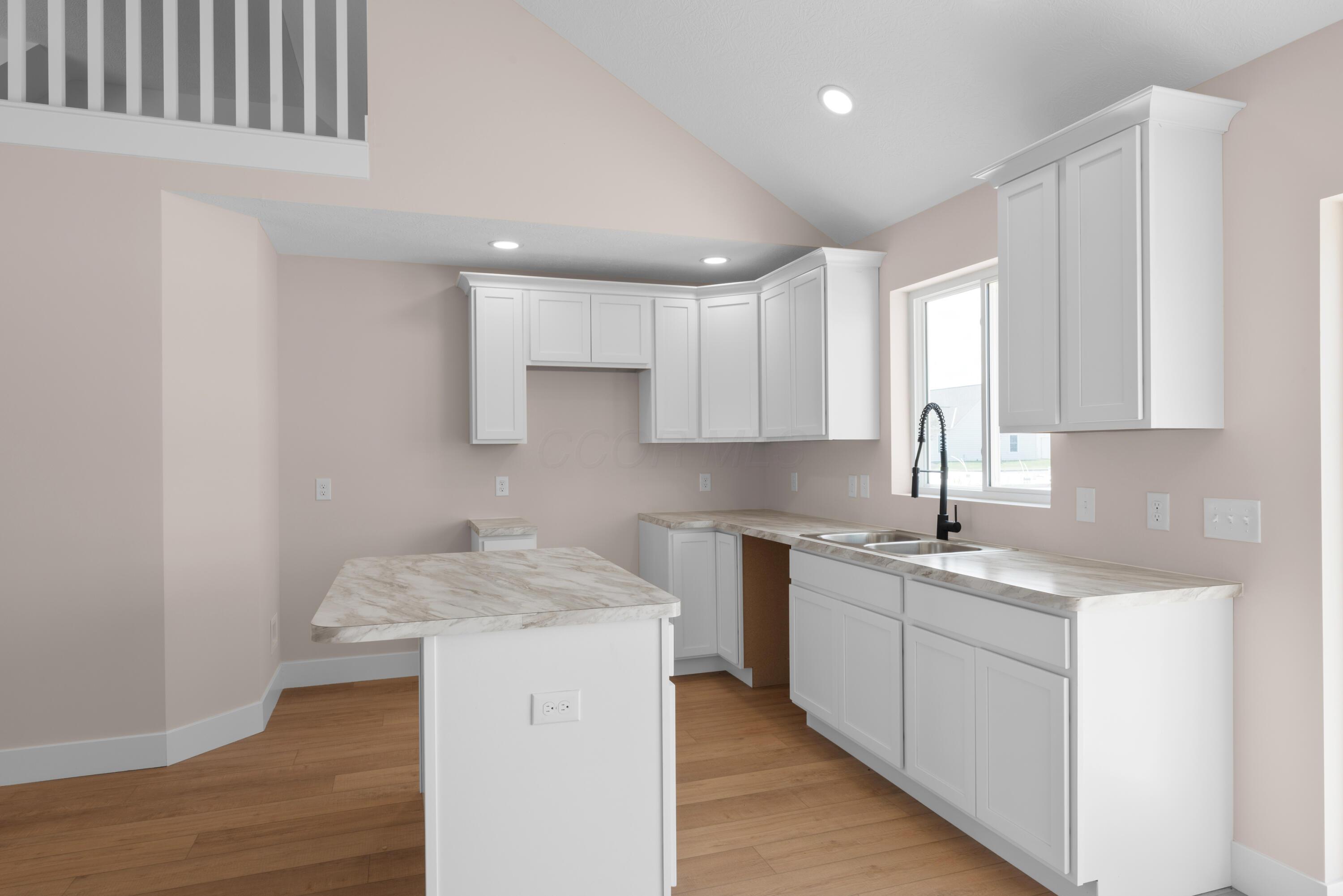 202 Cumberland Meadows Circle Property Photo 12
