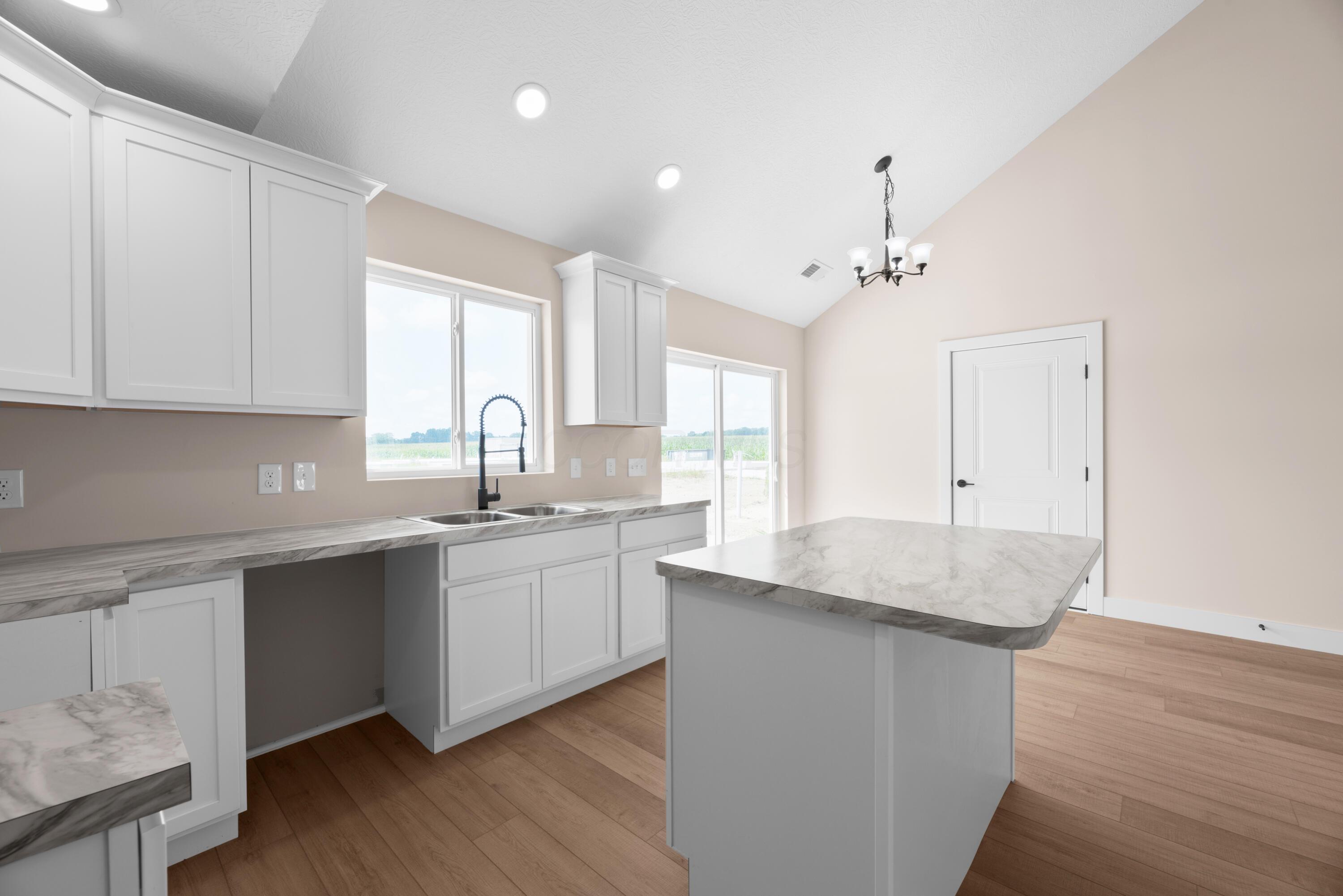 202 Cumberland Meadows Circle Property Photo 18