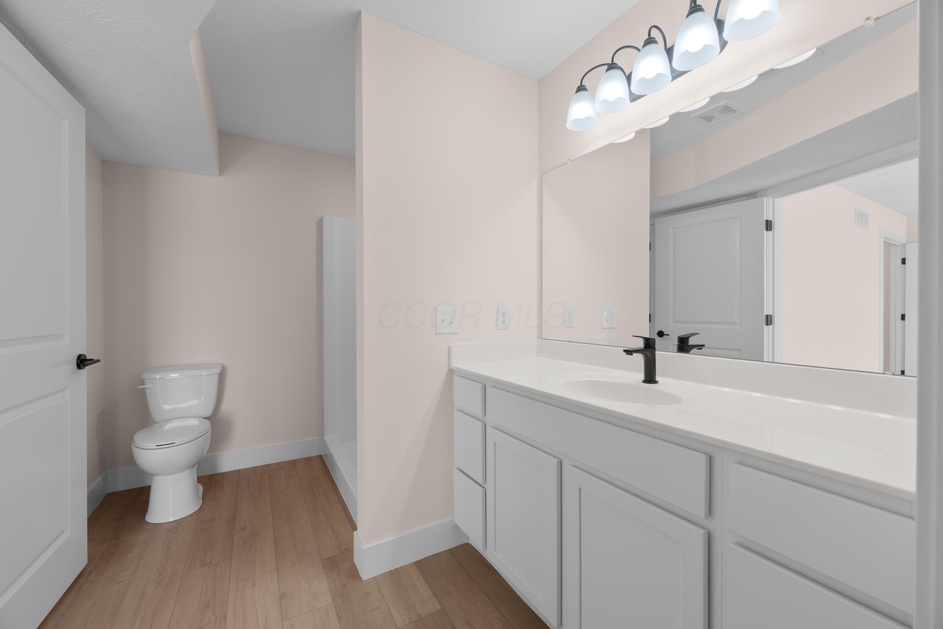 202 Cumberland Meadows Circle Property Photo 34