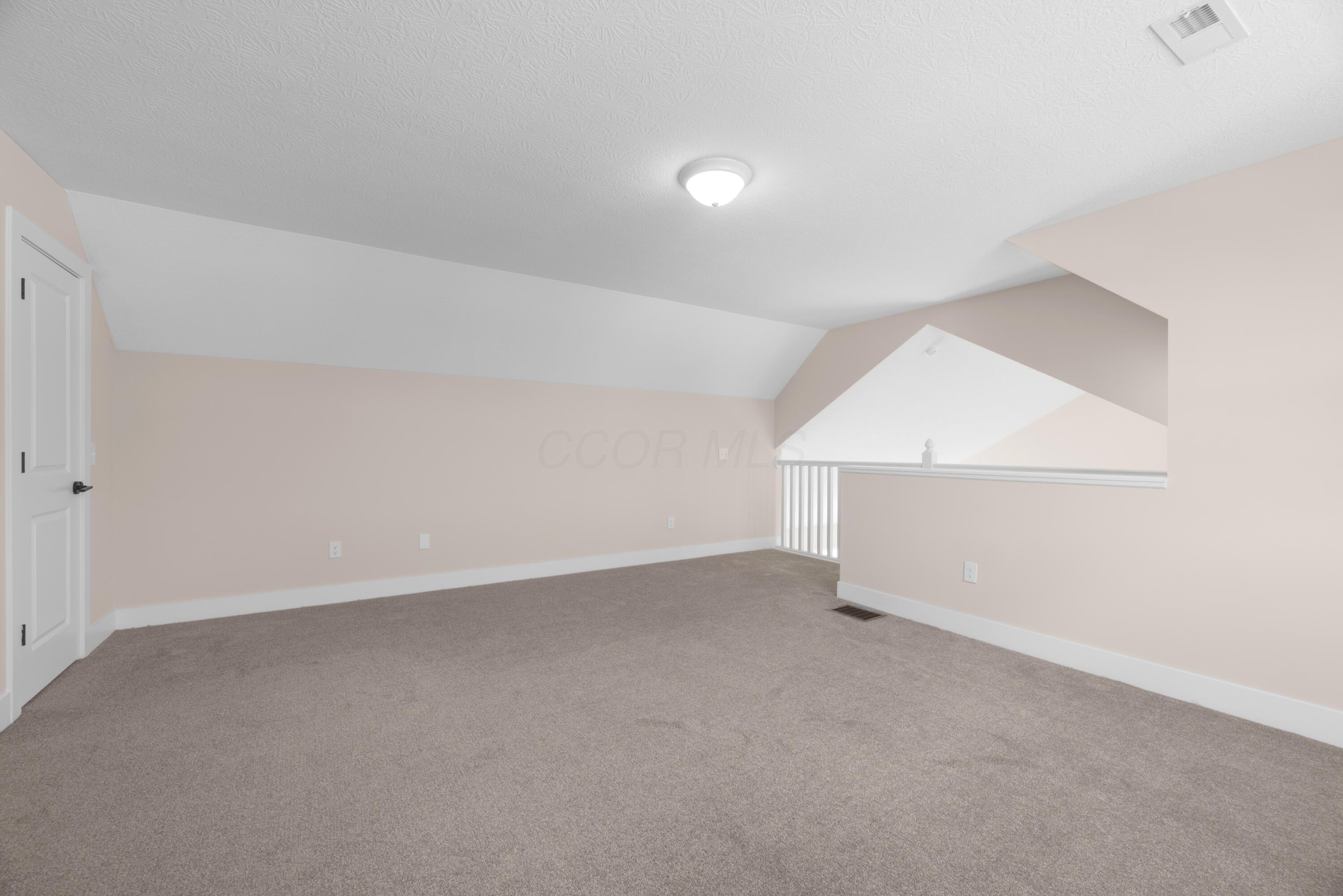 202 Cumberland Meadows Circle Property Photo 44