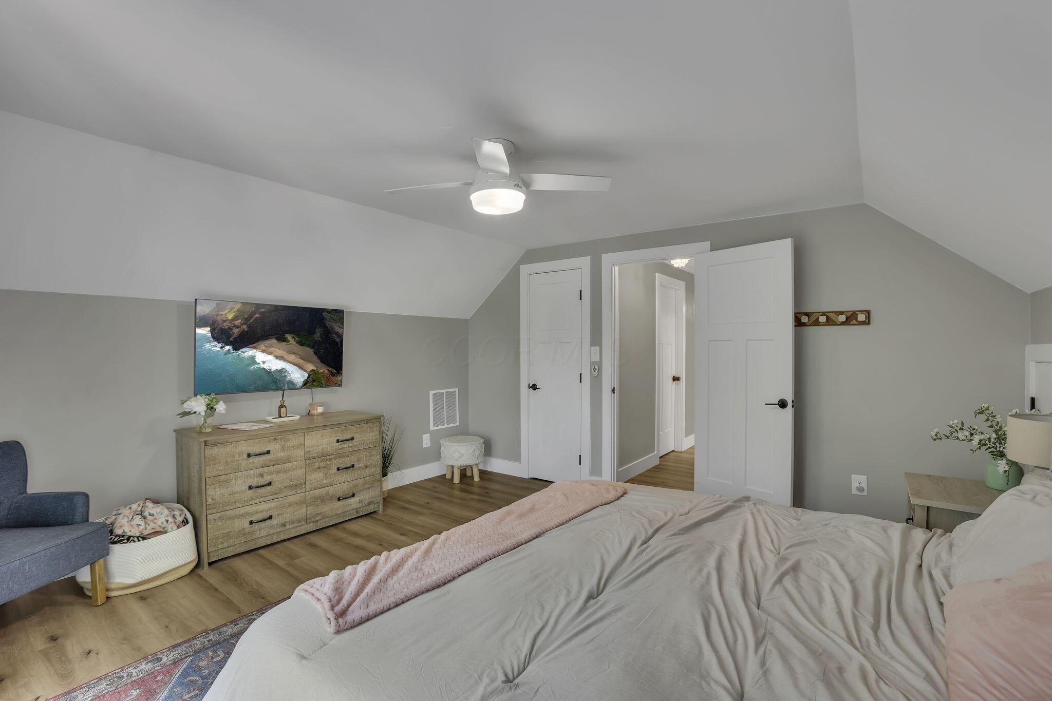 406 Crabapple Drive Property Photo 21