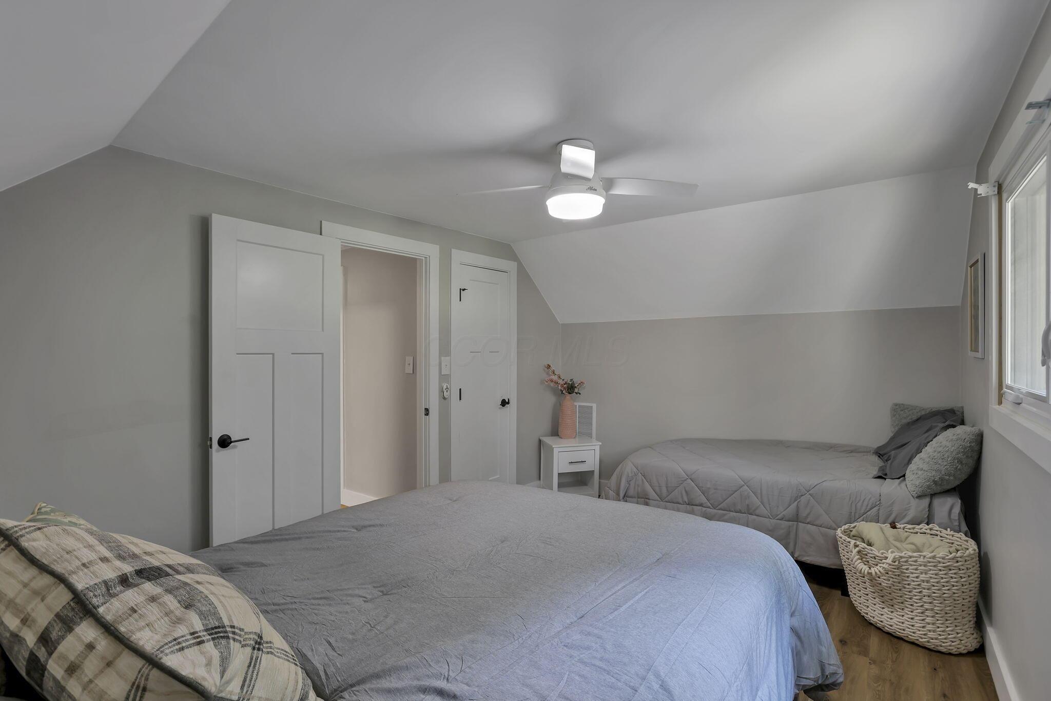 406 Crabapple Drive Property Photo 26