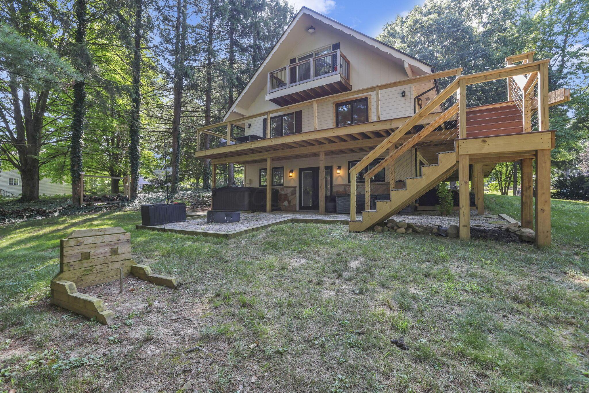 406 Crabapple Drive Property Photo 44